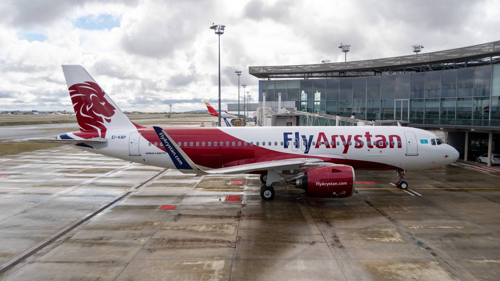 Kazakh LCC FlyArystan Takes Delivery Of Its 2nd Brand New Airbus A320neo