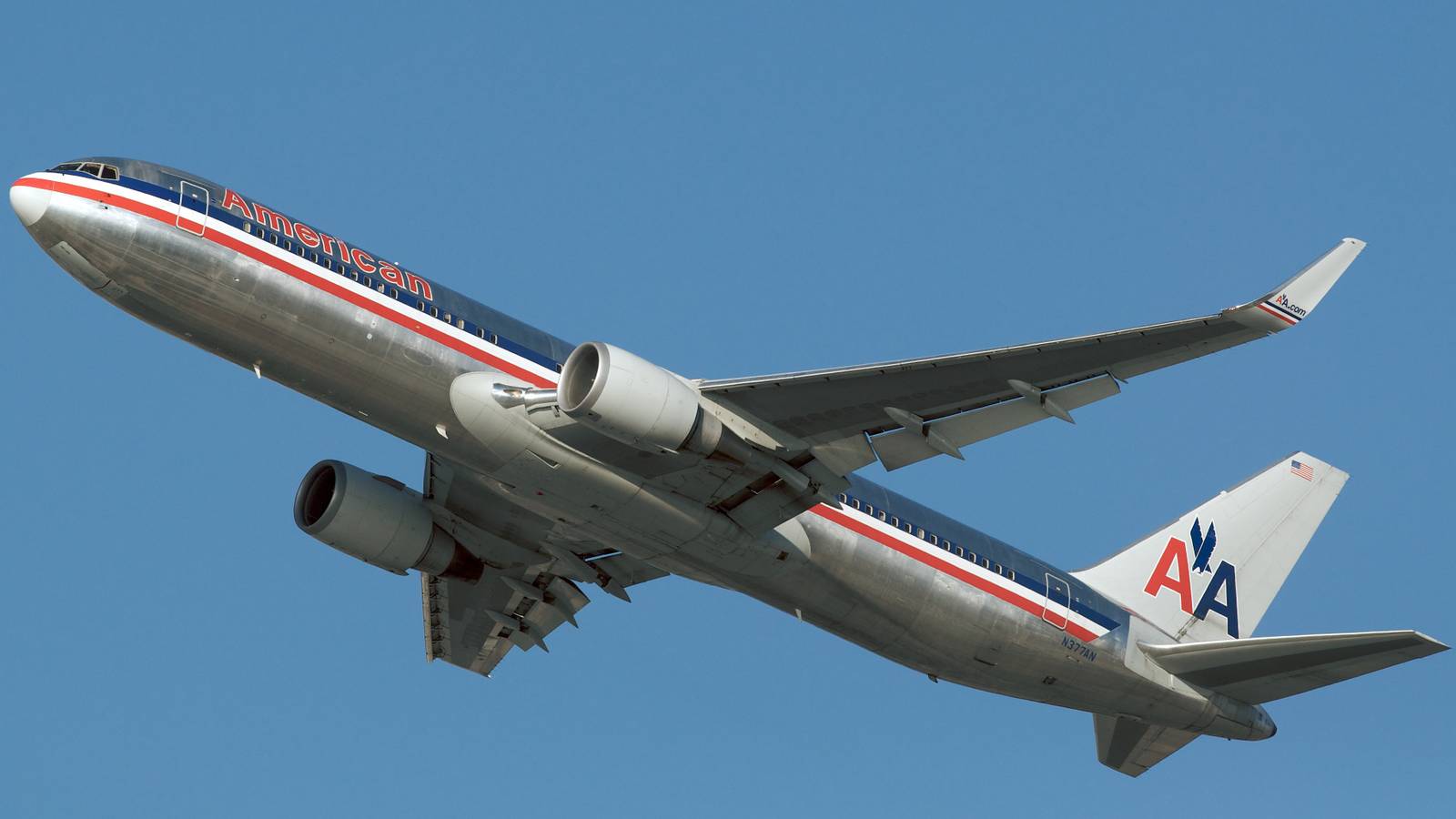 American Airlines Flight 63: Why Shoes Have To Be Removed For Security Screenings