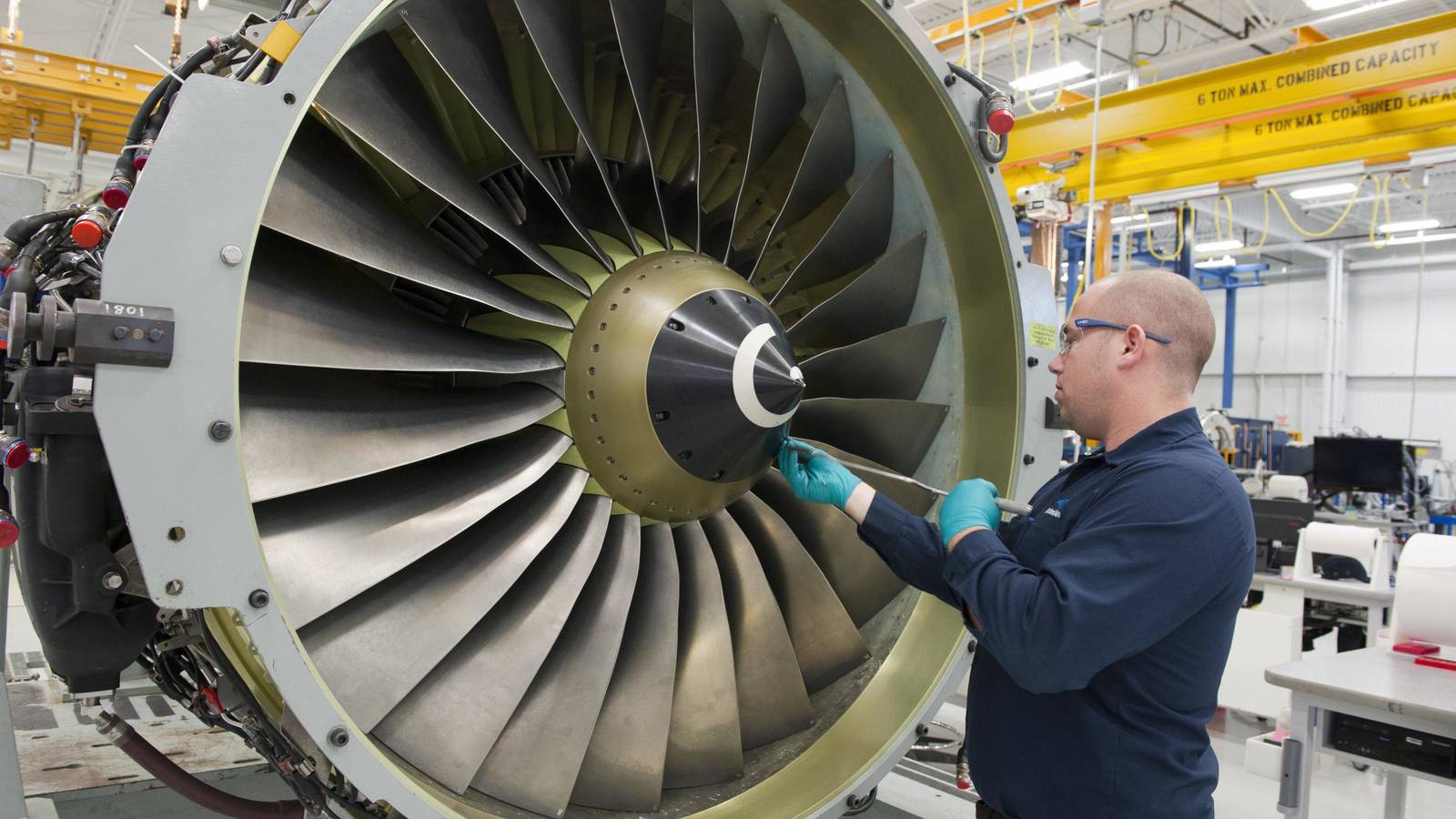 Defect Testing: A Key Stage Of Pre-Build Engine Blade Approval
