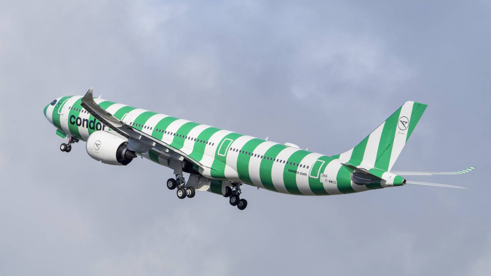 simpleflying.com