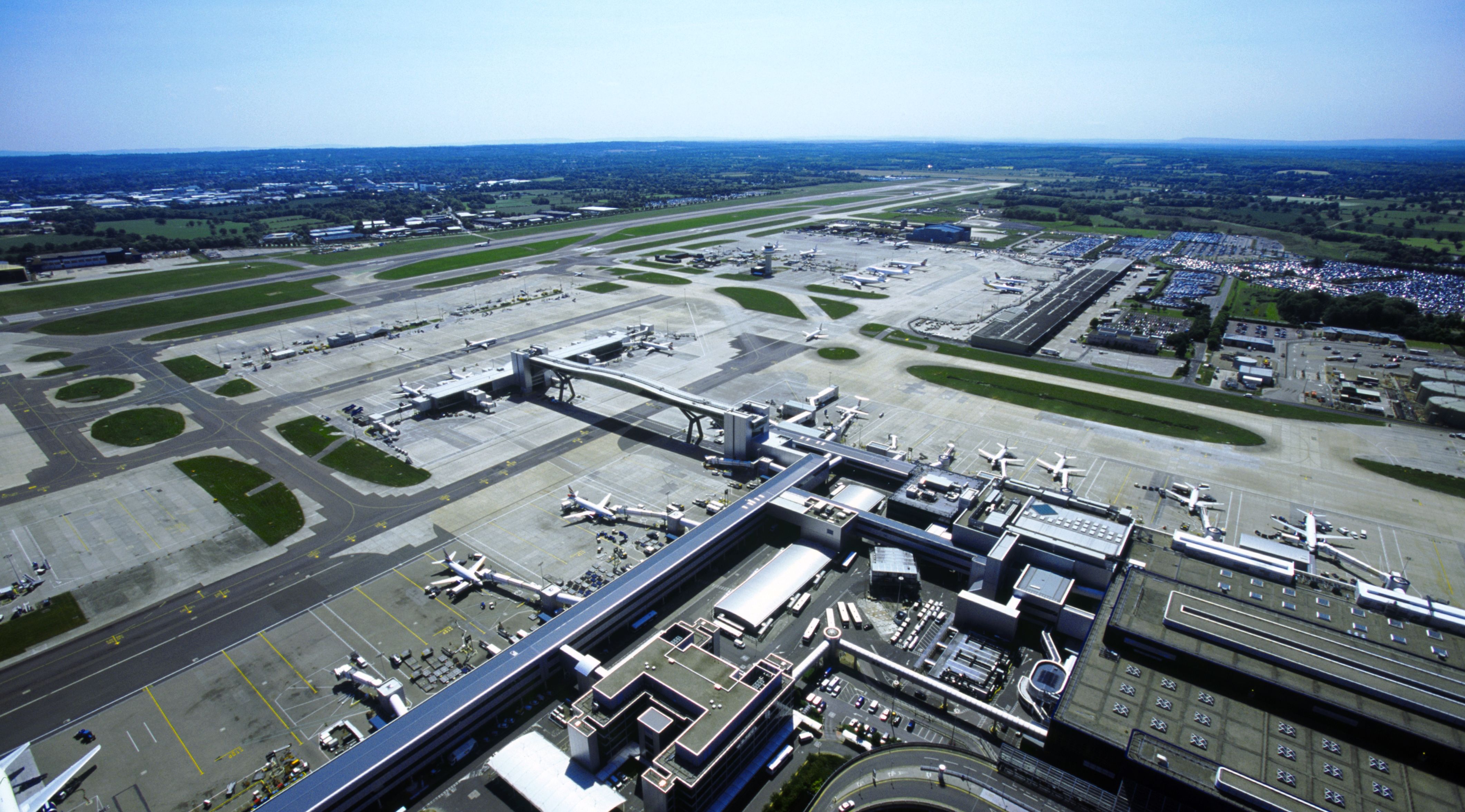 Delays Expected At UK Airports As Border Strike Gets Underway