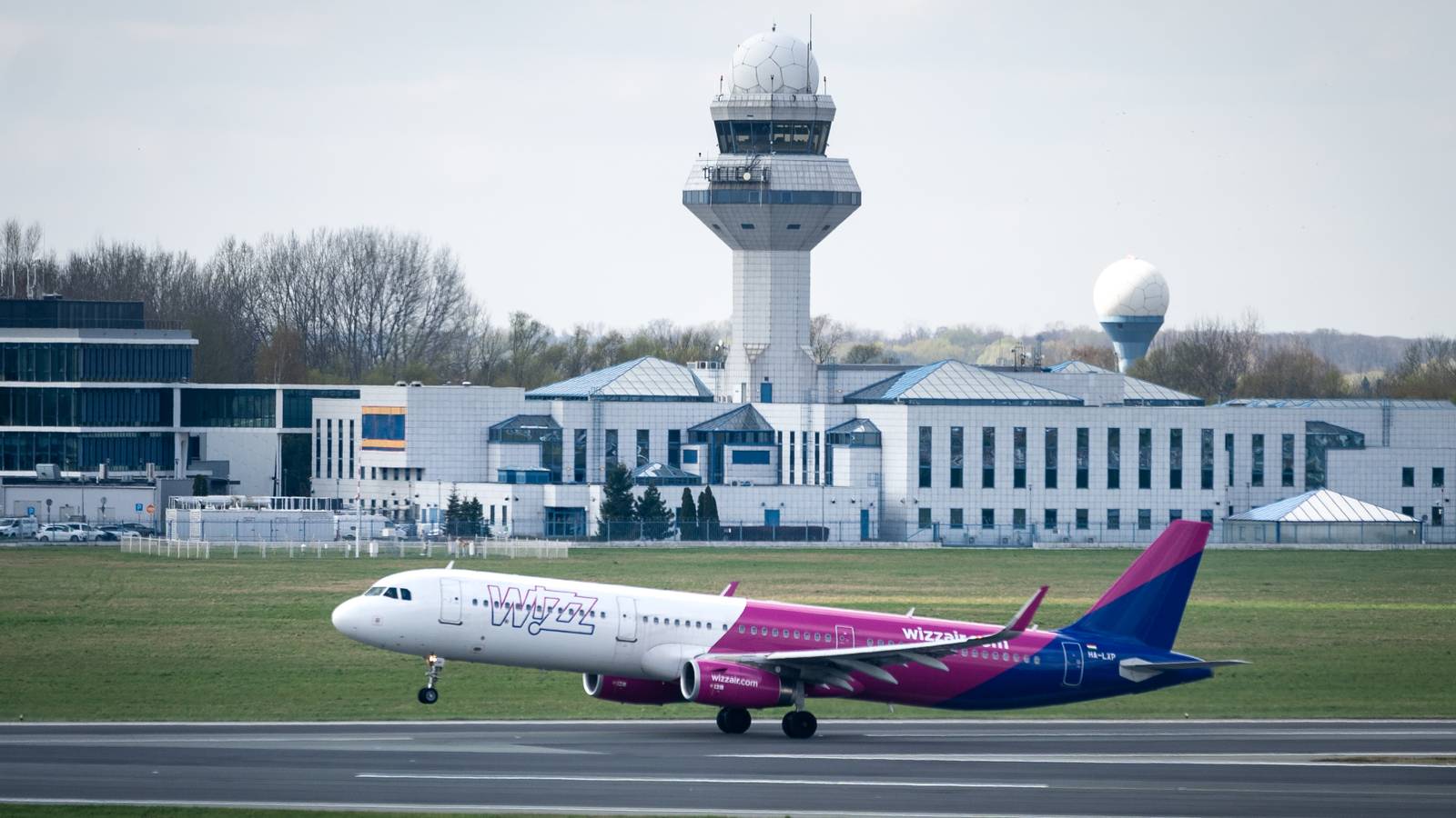 Is Wizz Air Looking To Launch Connecting Flights?