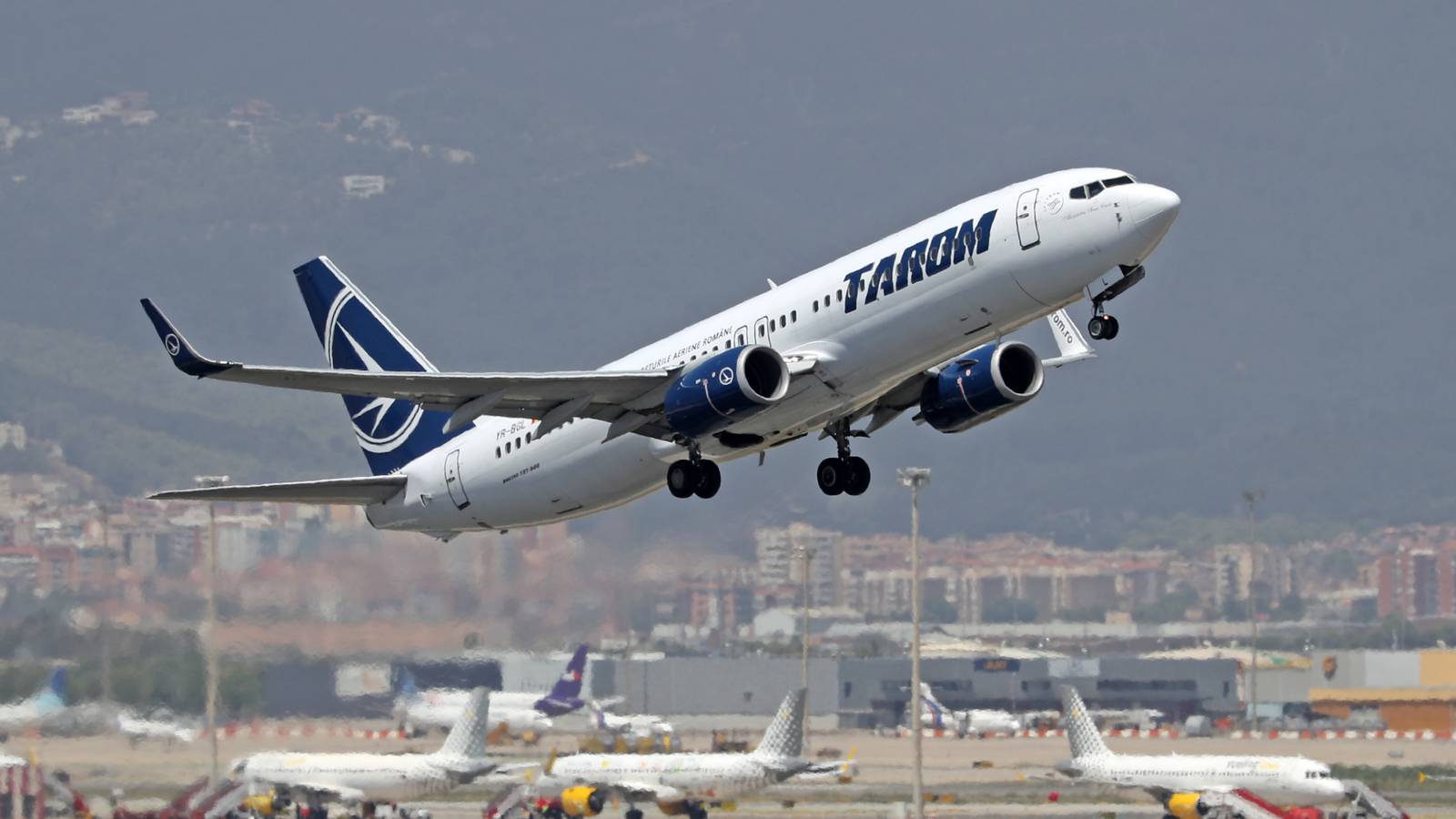 Three Different Manufacturers: The TAROM Fleet In 2022