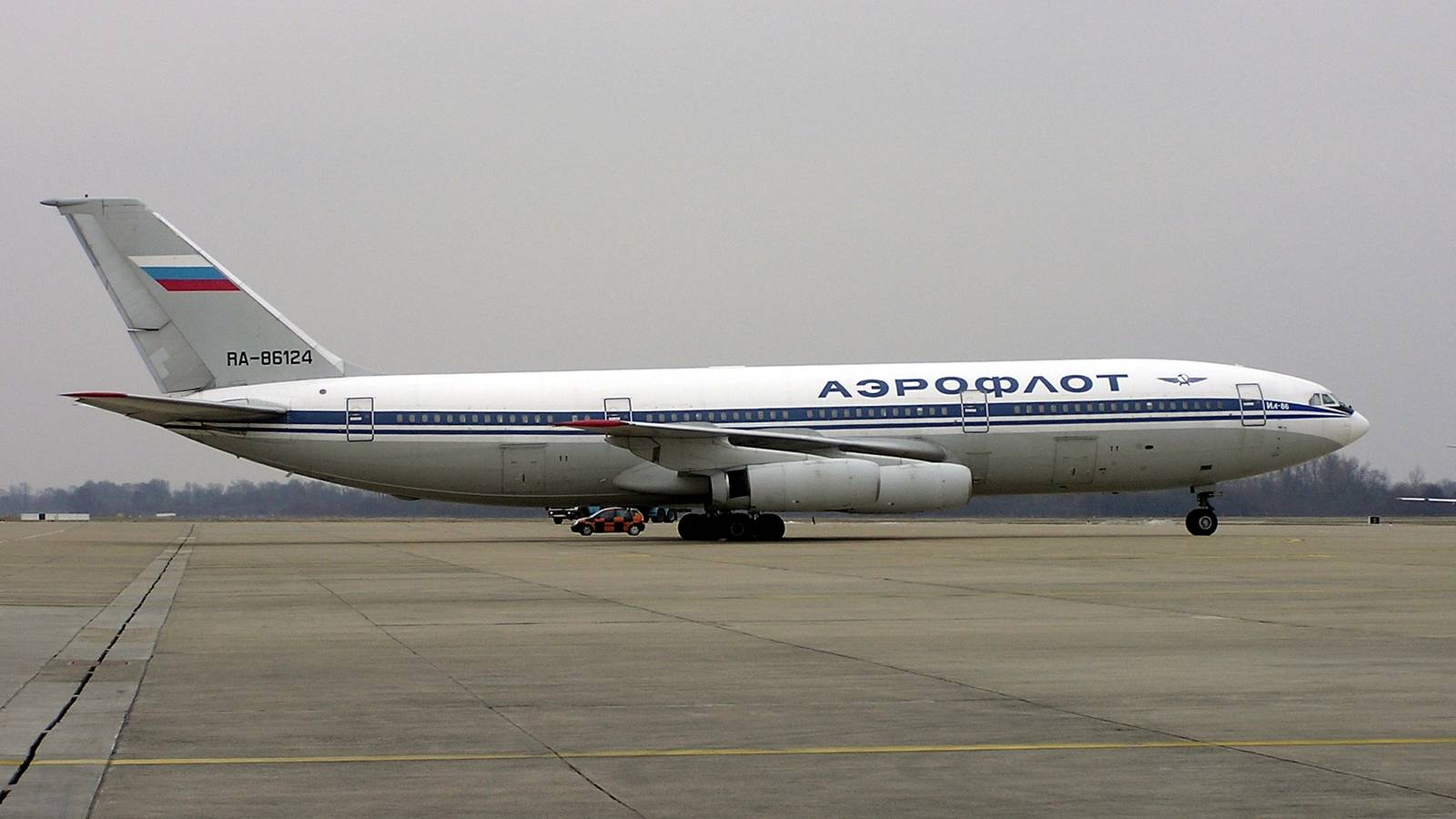 How Does The Ilyushin Il-96 Differ From The Older Il-86 Model?