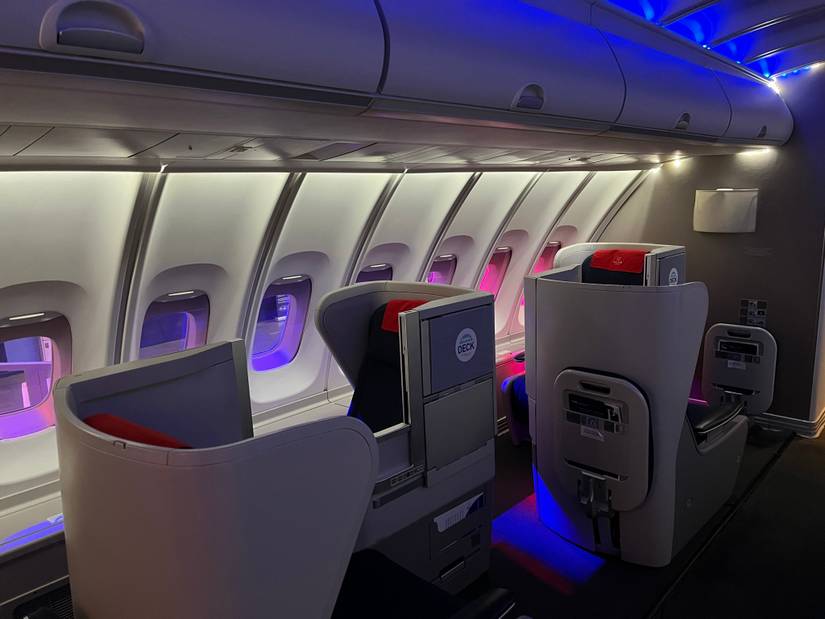 Flight Review: Flying A Boeing 747 In A Real 747 Cockpit