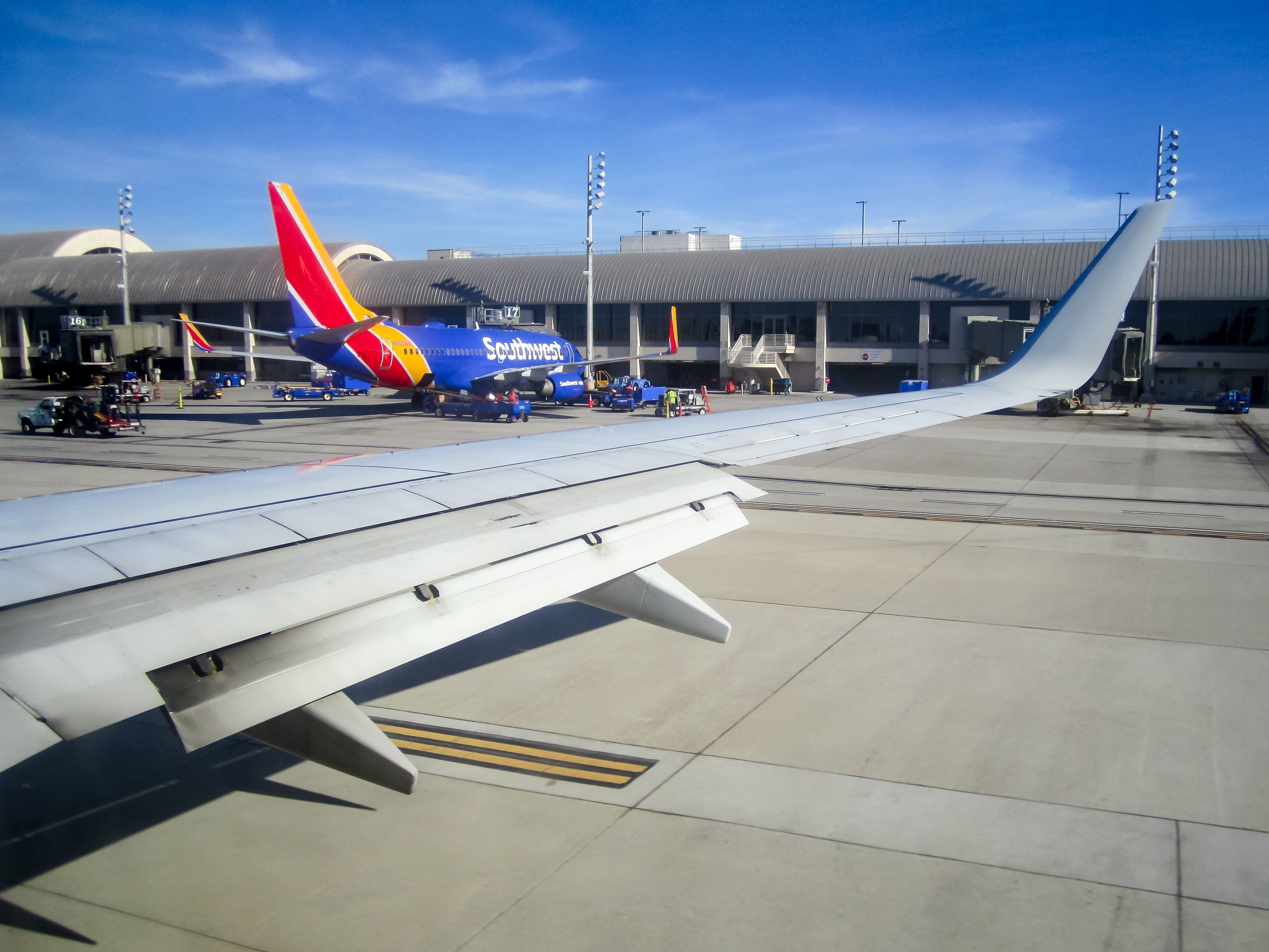 The Failed Proposal To Replace John Wayne Airport By Converting A Nearby Marine Base