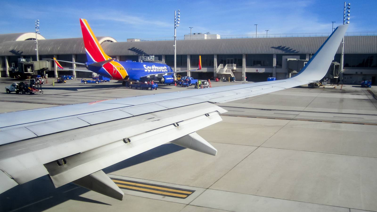 The Failed Proposal To Replace John Wayne Airport By Converting A Nearby Marine Base