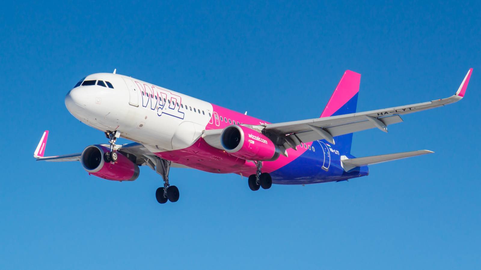 The Pyramids Await: Wizz Air Launches New London Luton To Cairo Route
