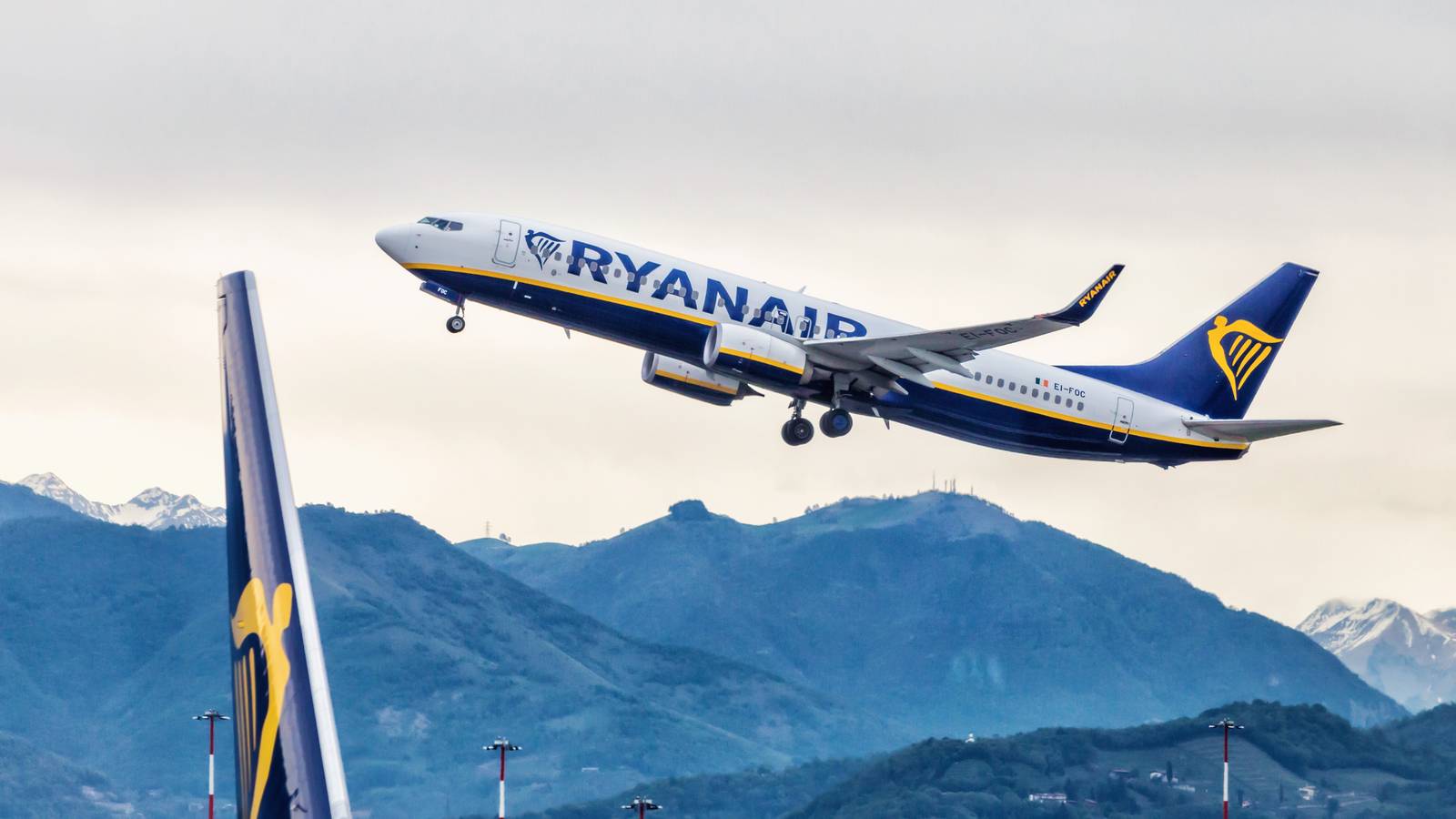 Ryanair Passengers Affected By Strike Entitled To Up To €600