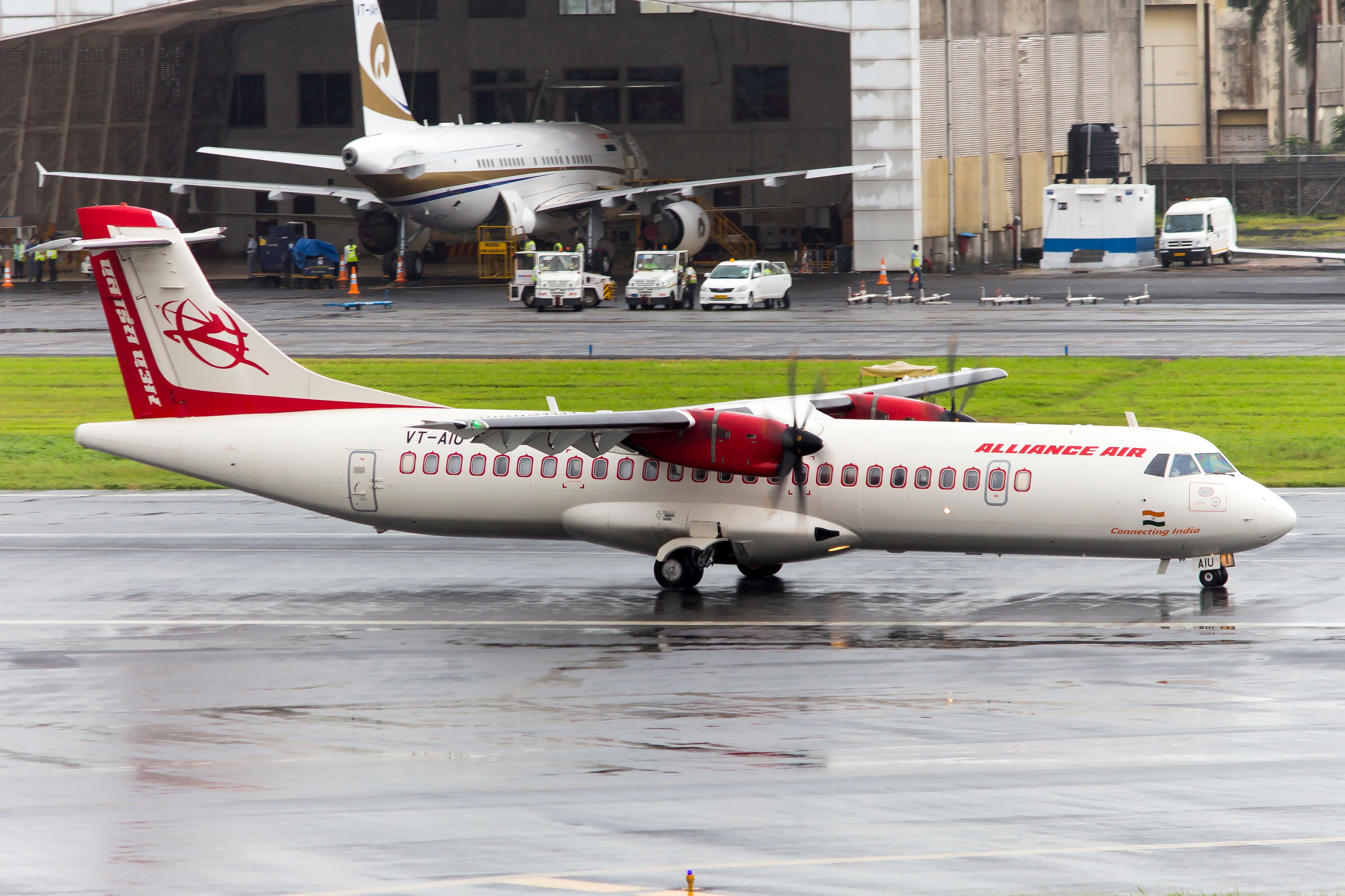 Open Fuel Tank Panel Forces Alliance Air ATR Aircraft To Turn Back