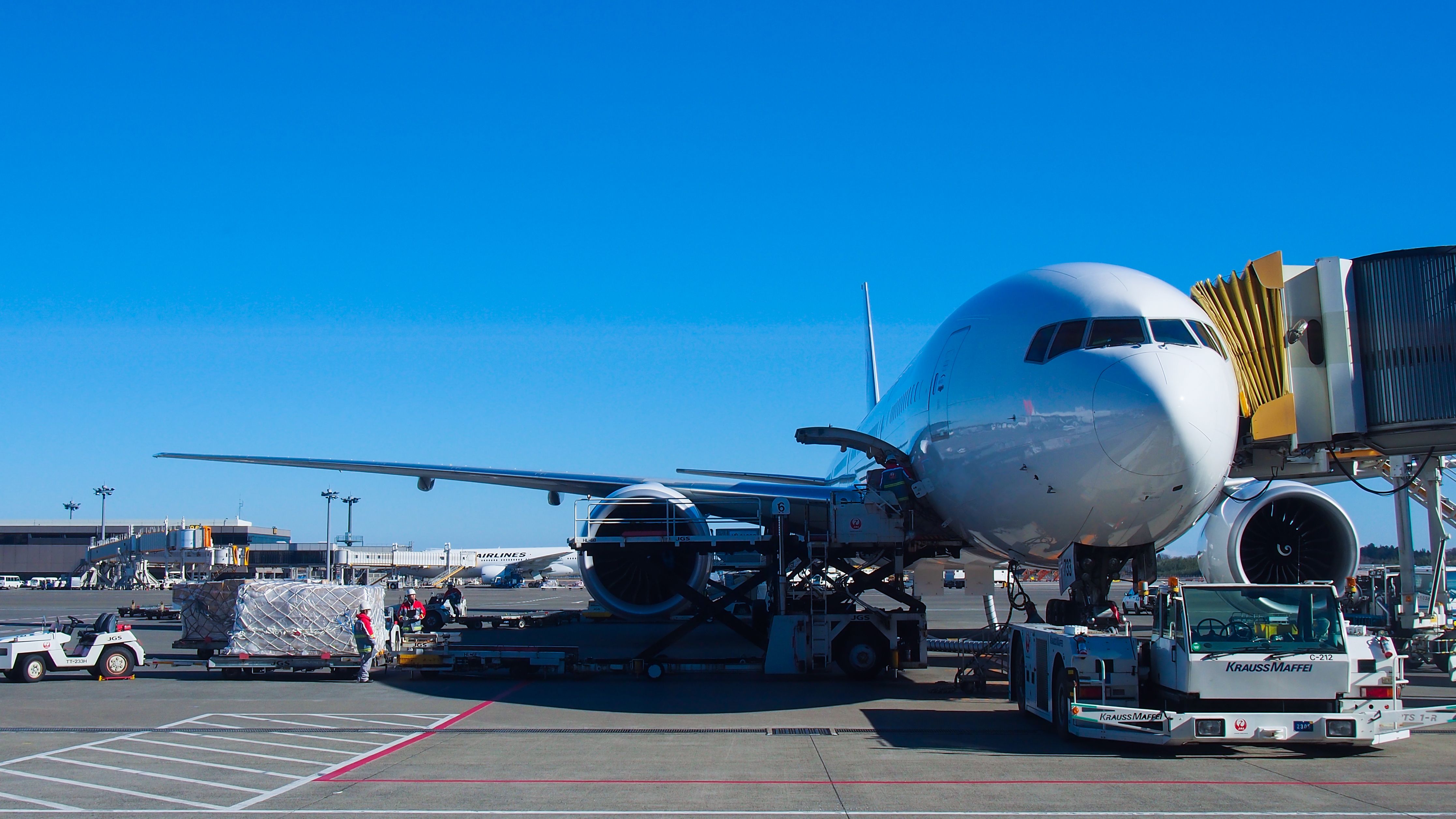 CDC Considering Testing Aircraft Wastewater For New COVID Variants