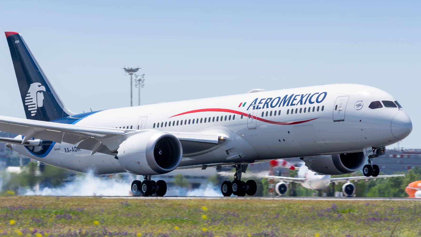 Aeromexico Carried Nearly 1 Million Passengers last Month