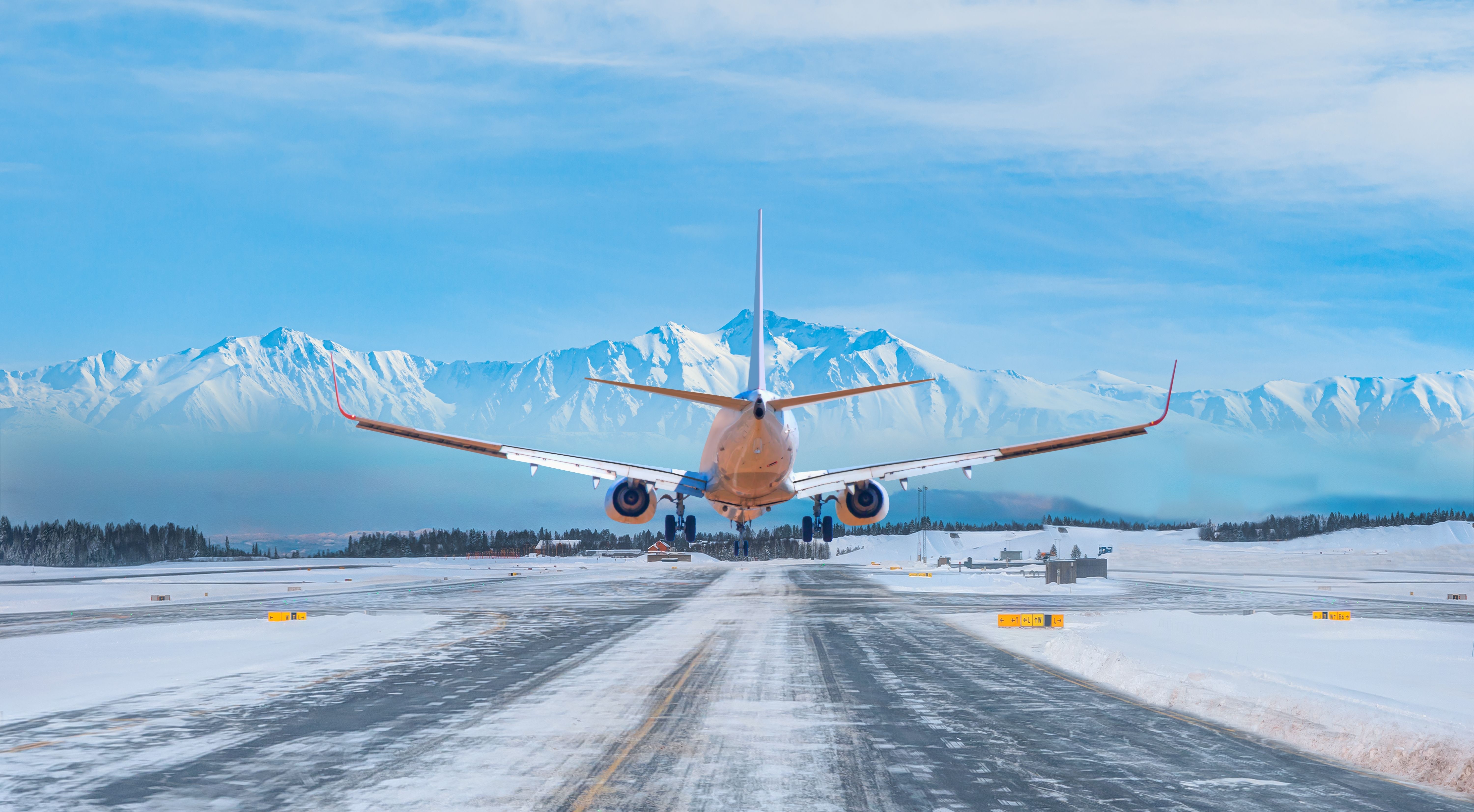 US Winter Flight Chaos Stops An Alaskan Man's Heart Transplant