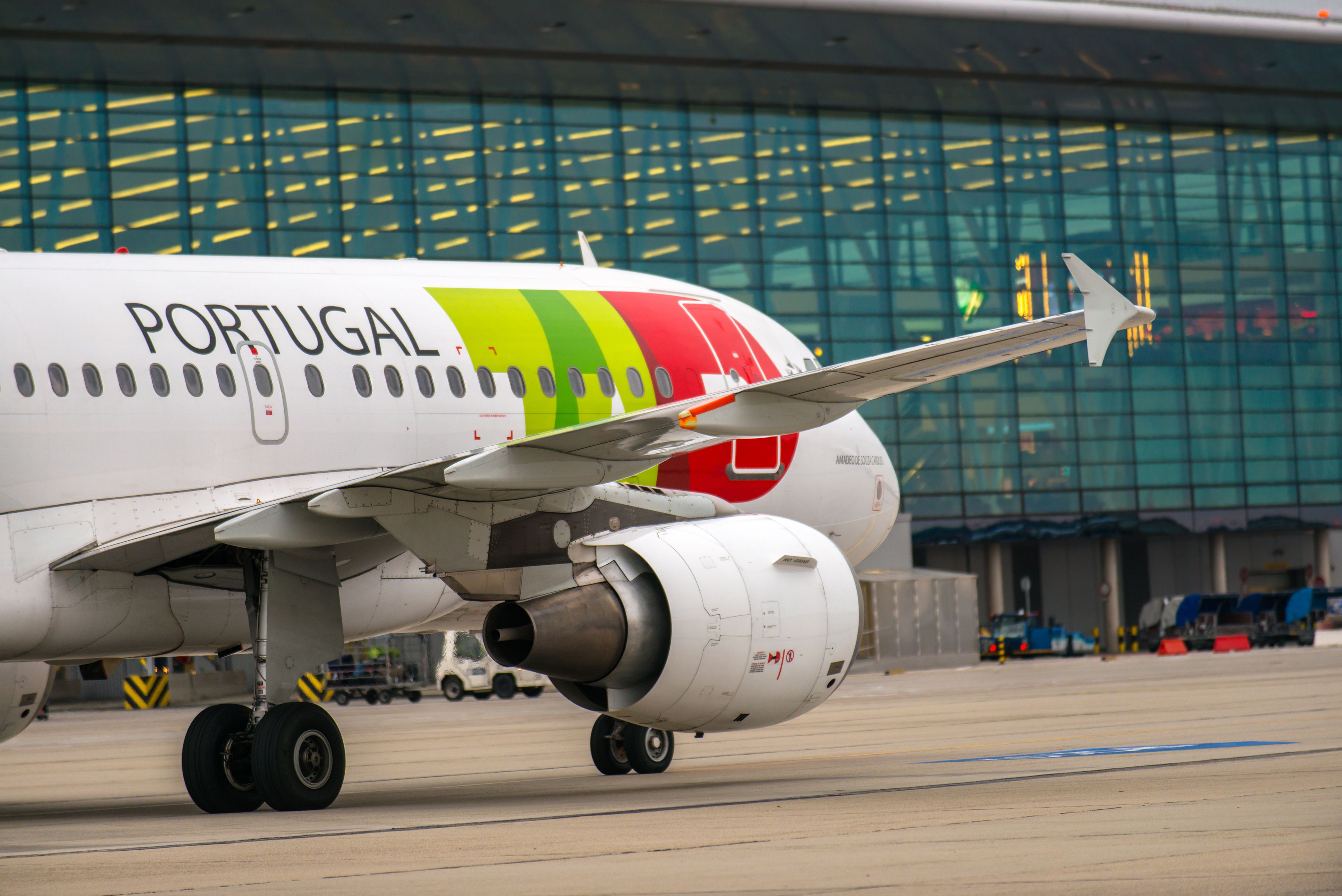 TAP Air Portugal Faces Crew Recruitment Challenges