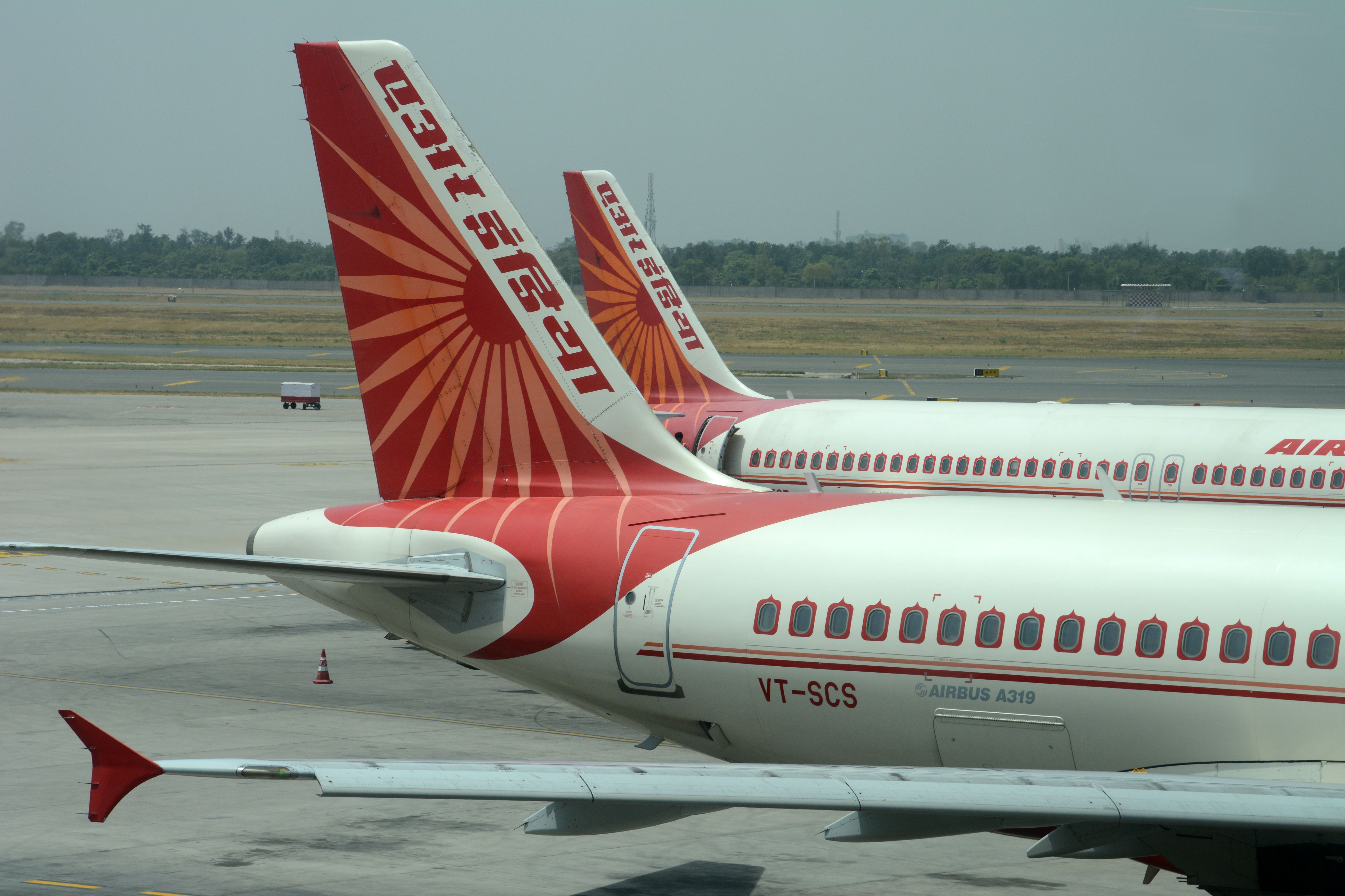 Air India’s Decision To Hire New Captains Met With Opposition