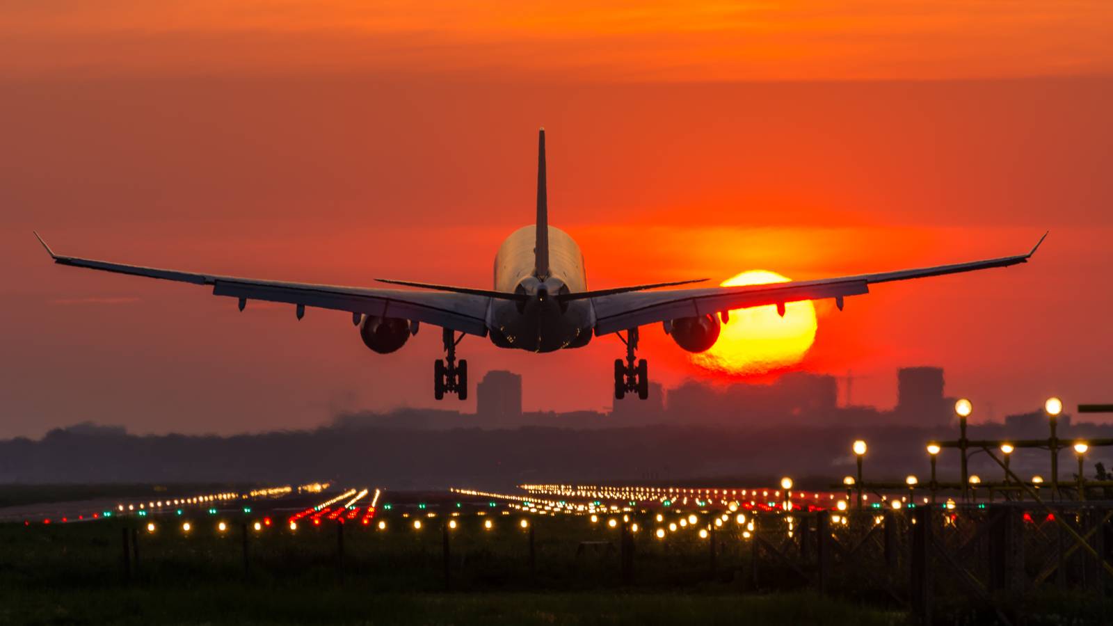 India Makes COVID Test Mandatory For Passengers Flying From China