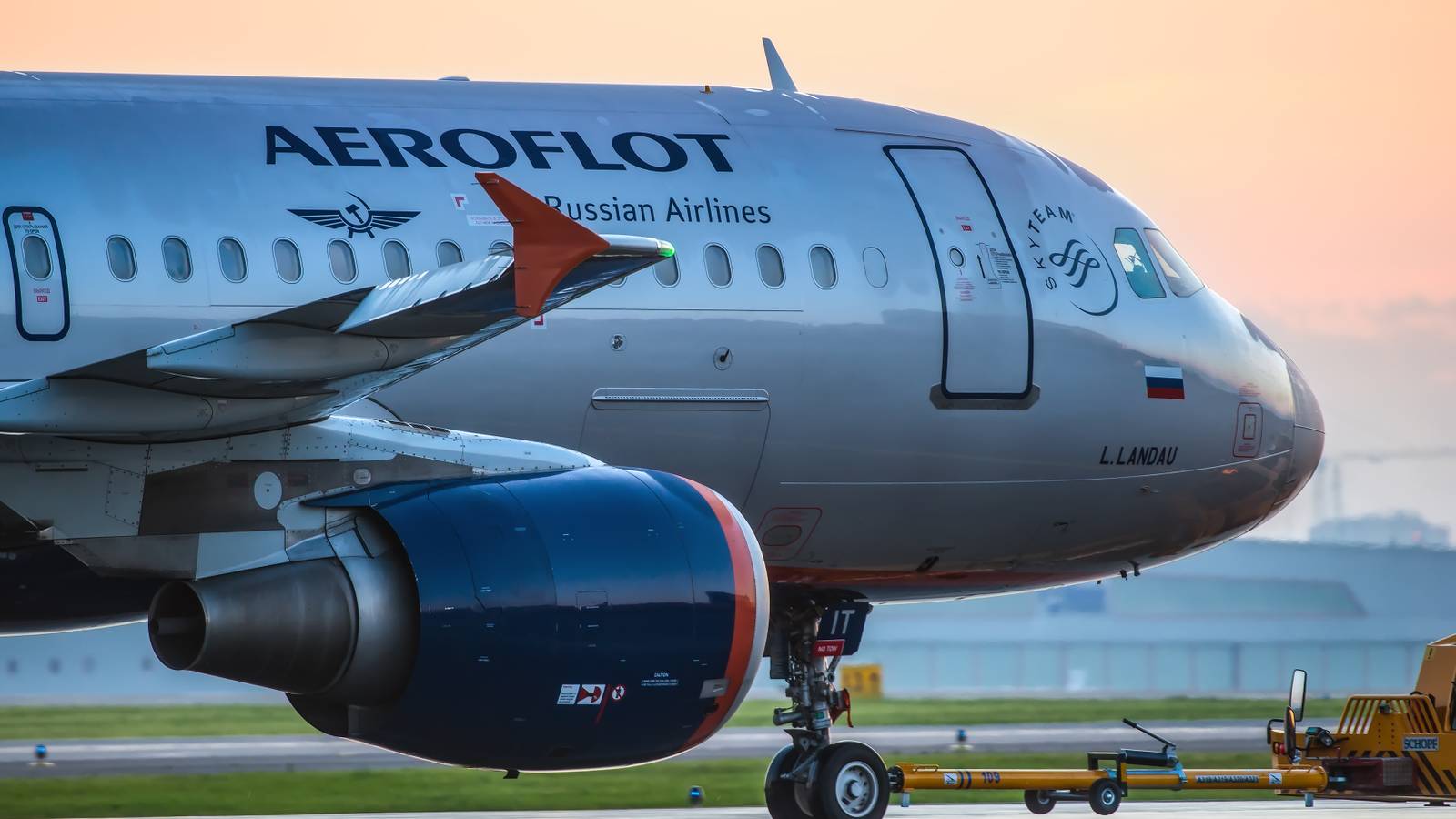 Russia Is Considering Purchasing Sanctioned Leased Aircraft