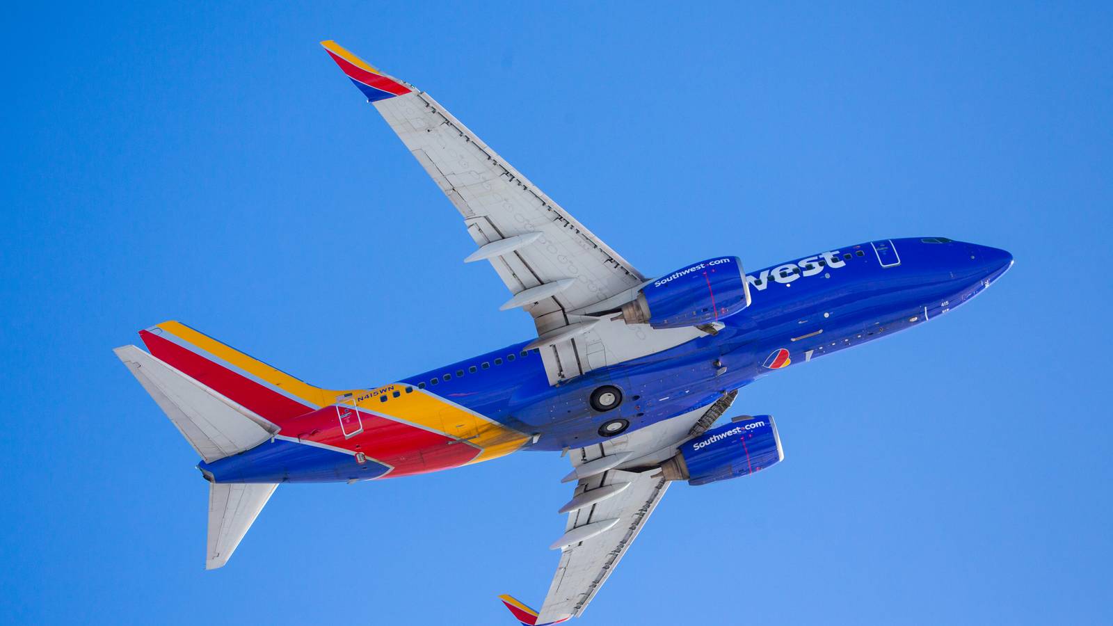 Southwest Airlines Says Sorry For Christmas Chaos With 25,000 Frequent Flyer Points