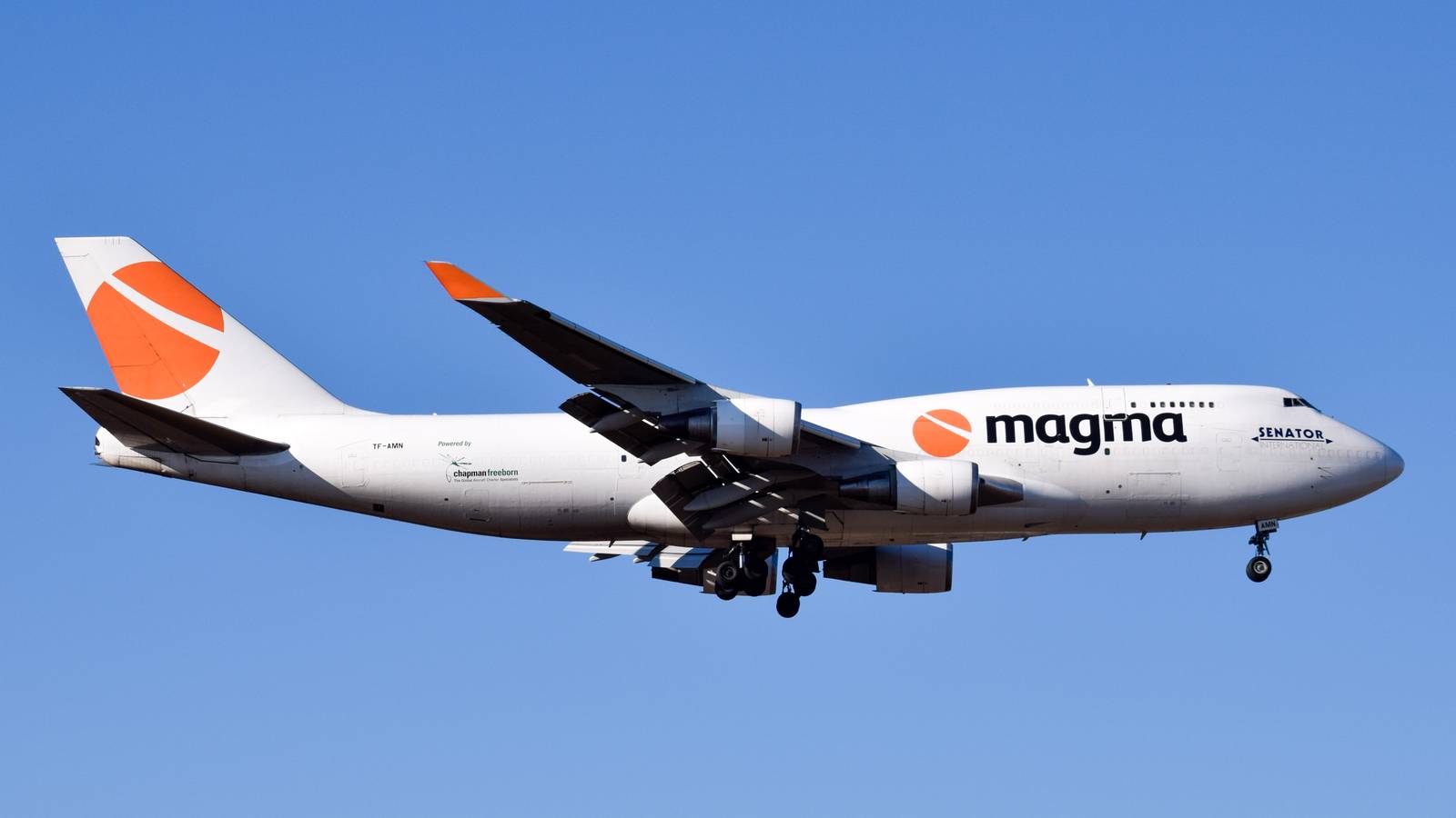 How A Boeing 747 Is Saving The Oceans By Flying Flip Flops