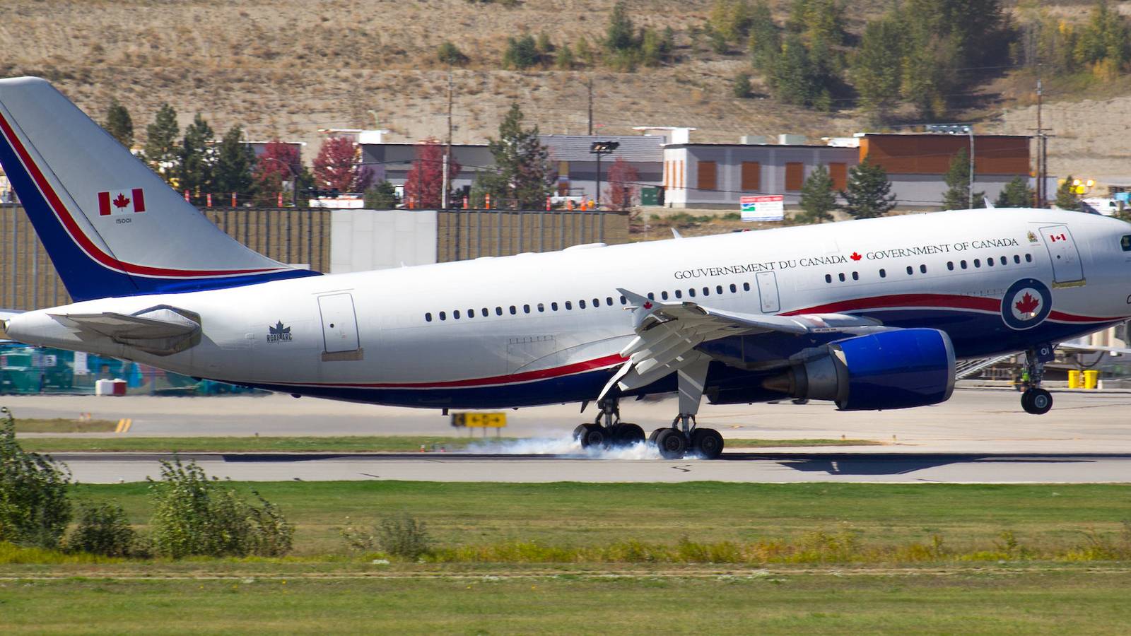 Canada's Oldest Airbus Jets: The Canadian Air Force's Modified Airbus A310s