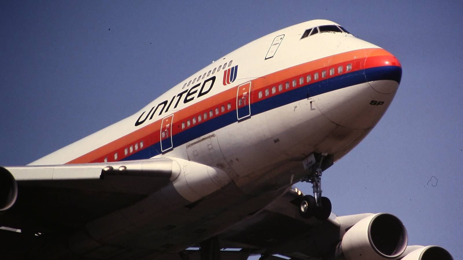 Friendship One: The Boeing 747SP's Record-Breaking Circumnavigation Attempt