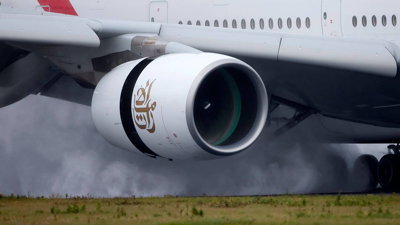 How Do Airports Manage Engine Thrust Hazards?