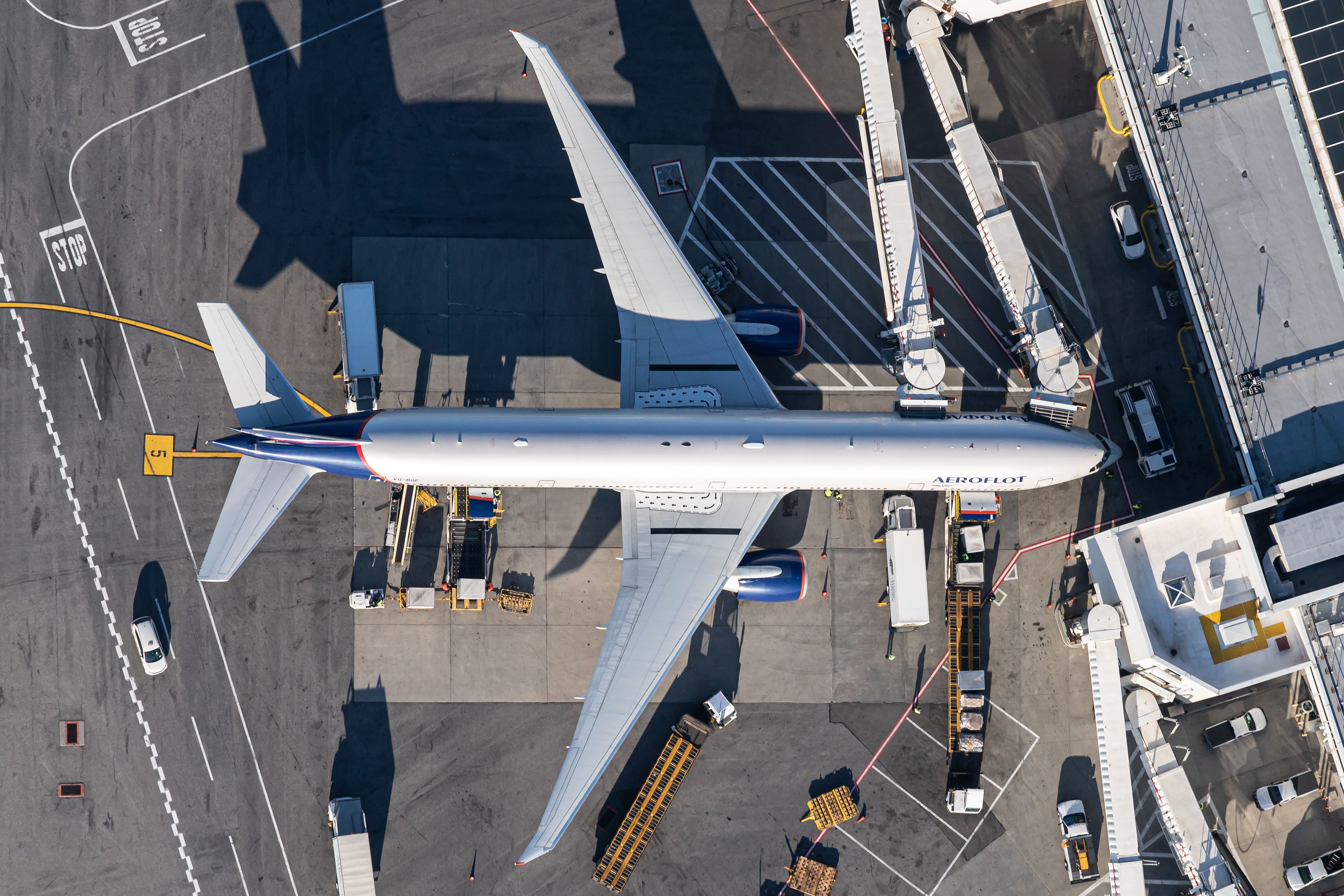 Aeroflot Buys 10 Leased Boeing 777s That Won't Be Returned