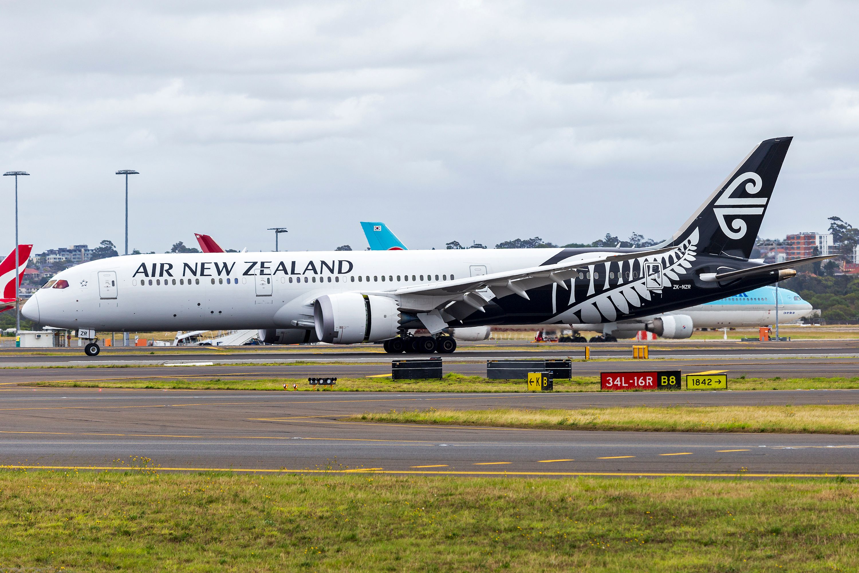 Unsatisfactory Service Prompts Air New Zealand To Suspend Samoa Widebody Flights