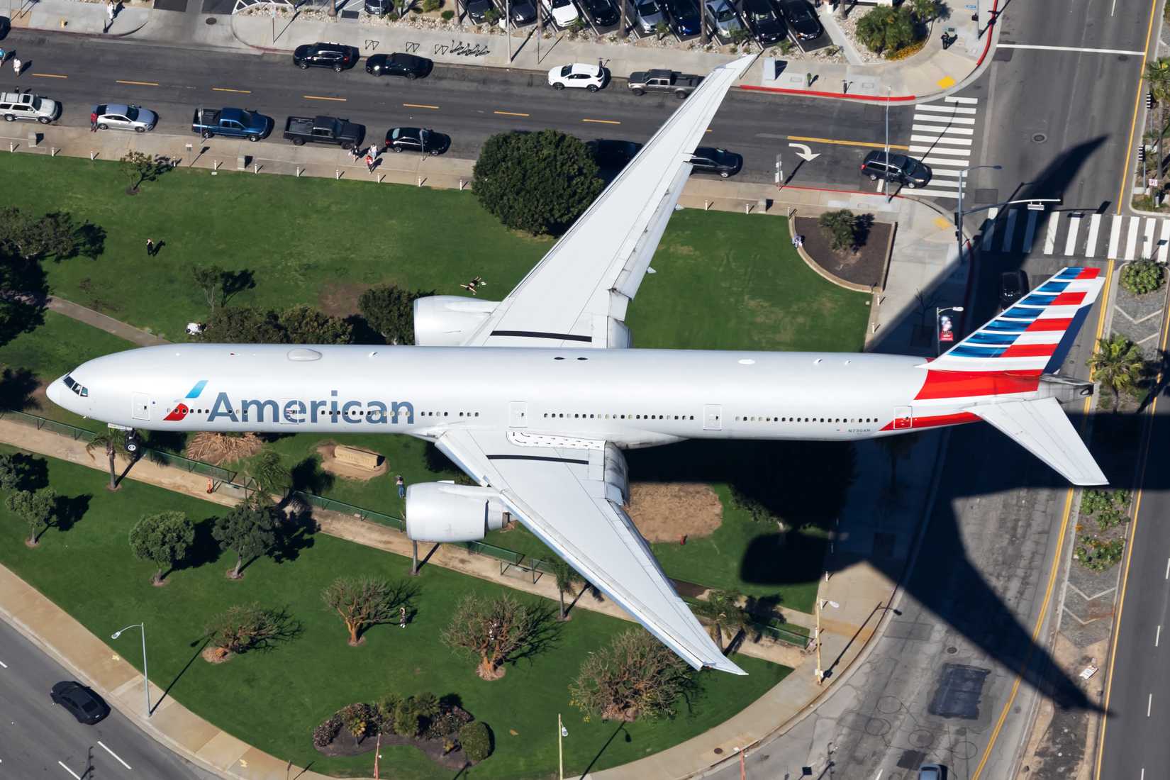 Which Legacy Boeing 777 Customers Are Foregoing The 777X & Why?