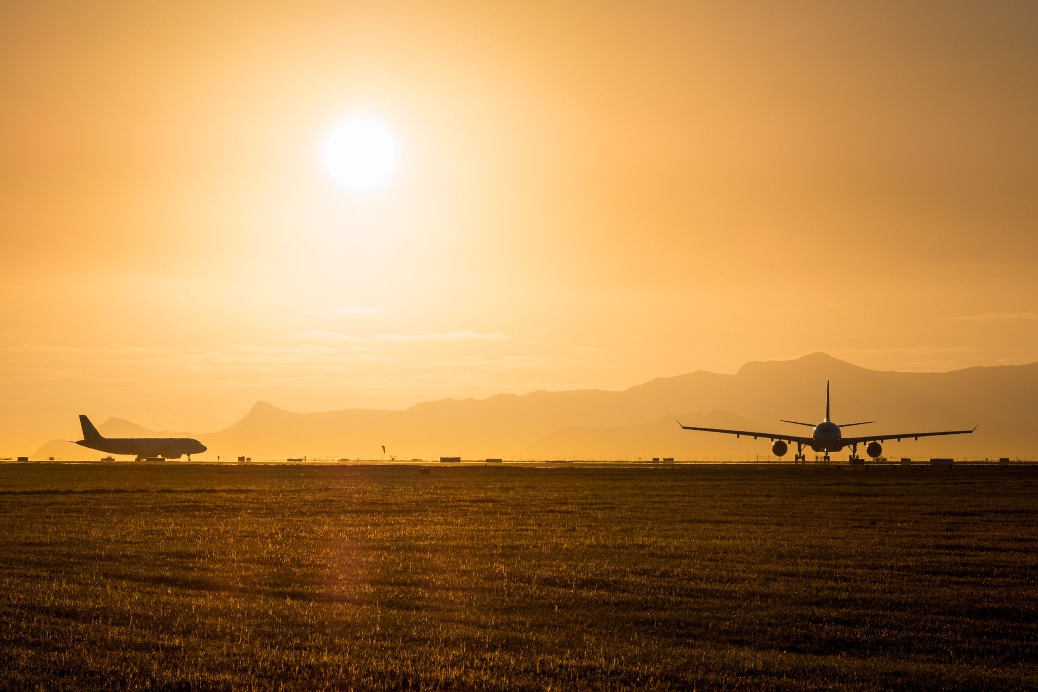 New Zealand Expects 500,000 Tourists Through February