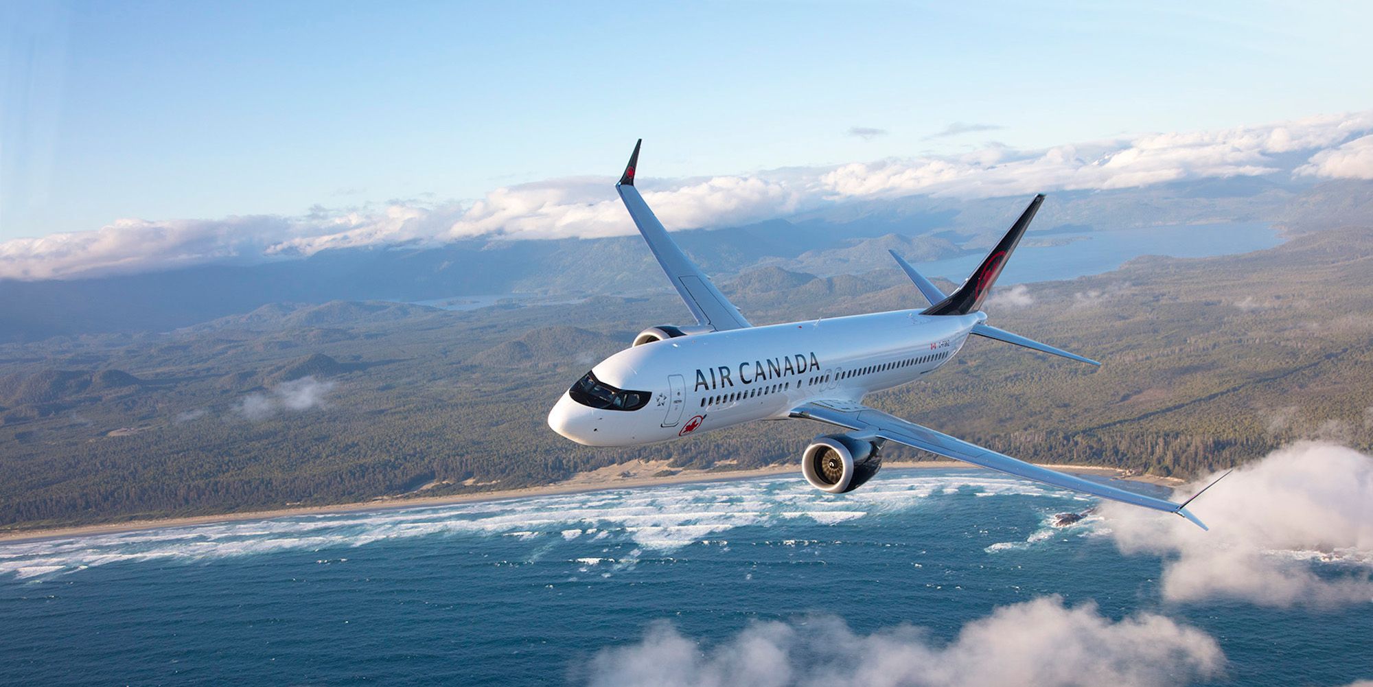 Air Canada Passengers Returning From Mexico Track Mishandled Baggage In Madrid