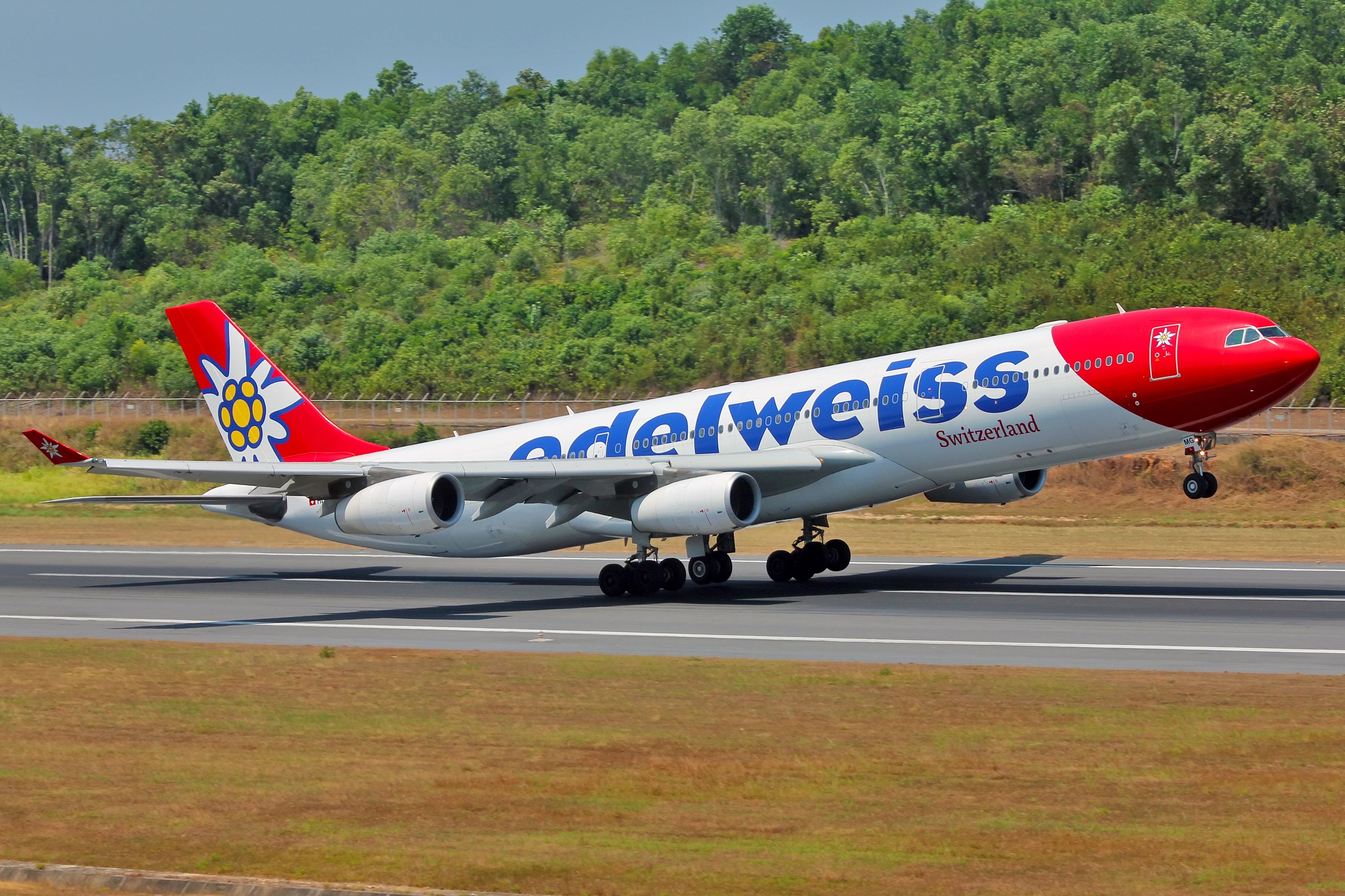 Edelweiss Won't Use Its Airbus A340s For Short Haul Flights This Summer