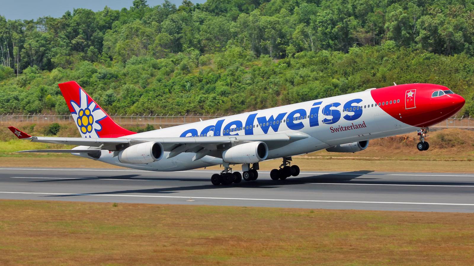 Edelweiss Won't Use Its Airbus A340s For Short Haul Flights This Summer