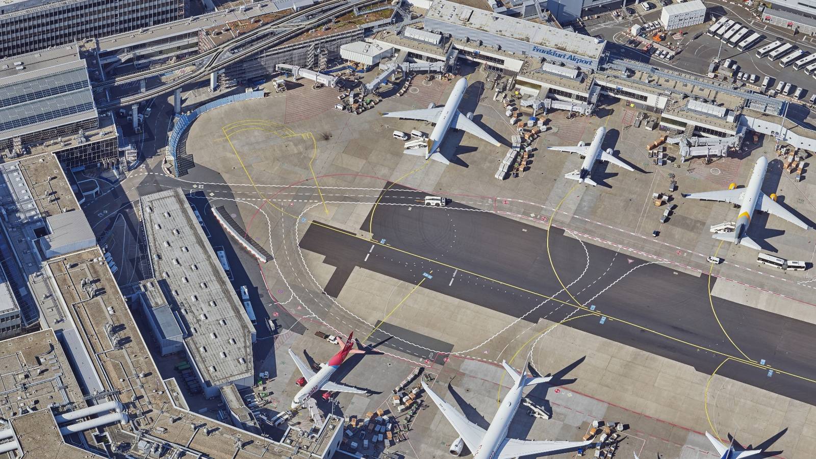 Frankfurt In Focus: The Challenges Of Photographing A City From 6,000 Feet