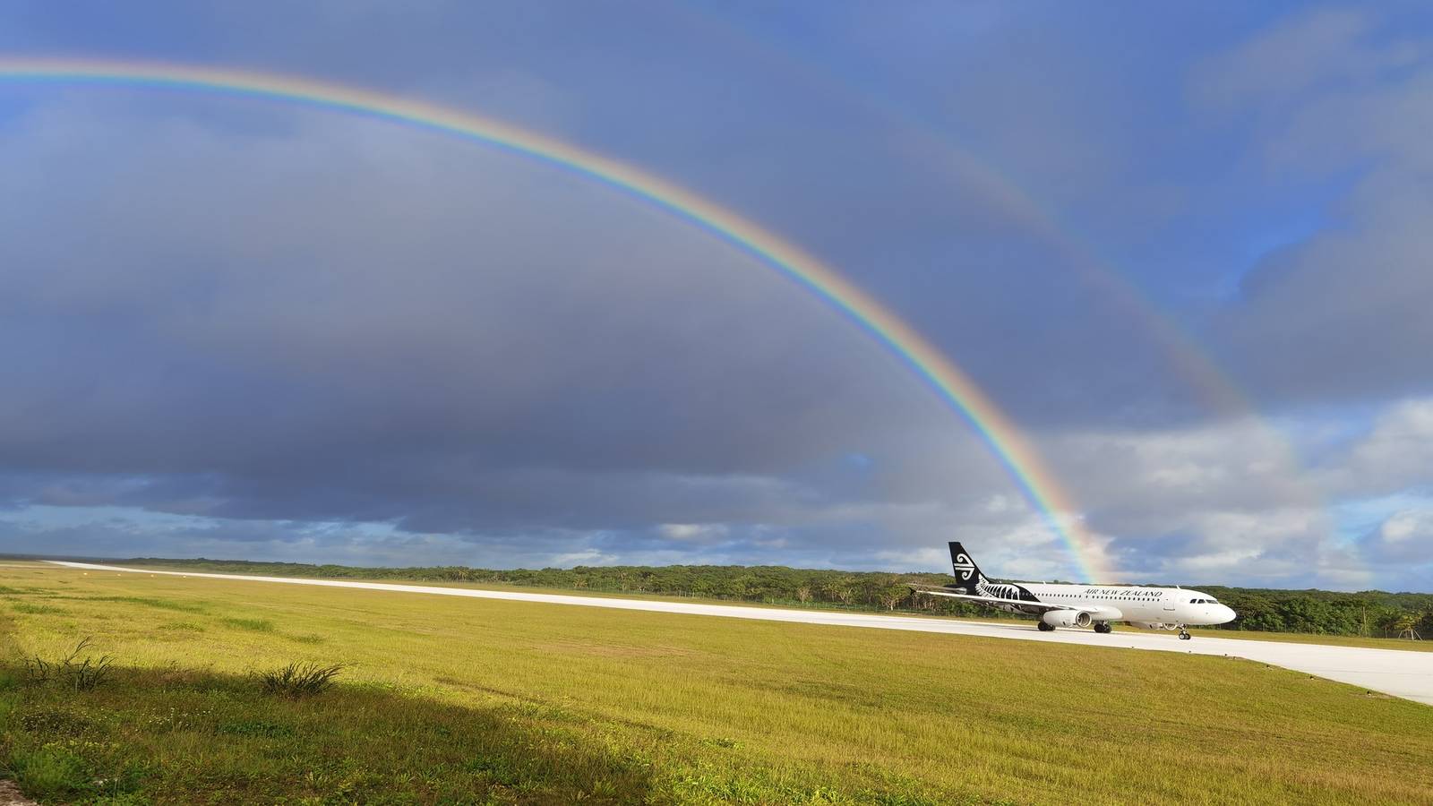 The Rock Of The Pacific: Behind Air New Zealand's Flights To Niue