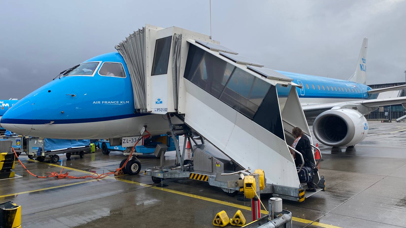 Flight Review: Amsterdam To Hanover In KLM Cityhopper Economy