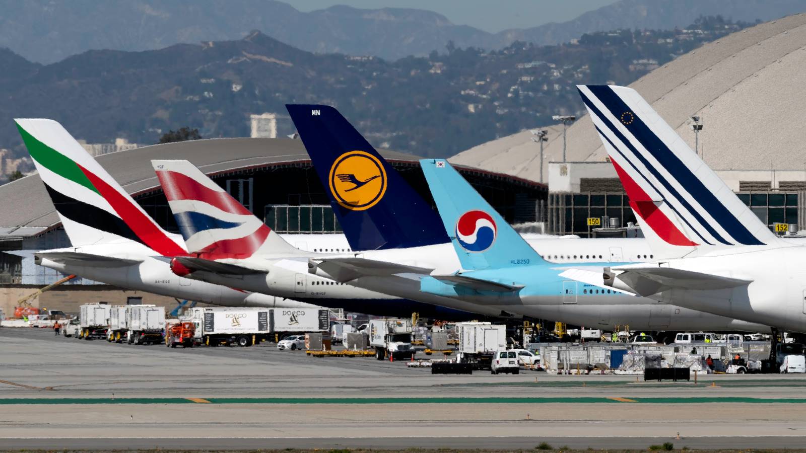 Power Loss At LAX Disrupts Flights
