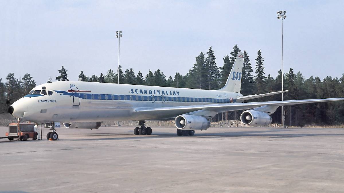 How Pilot Error Downed SAS Flight 933 On This Day In 1969