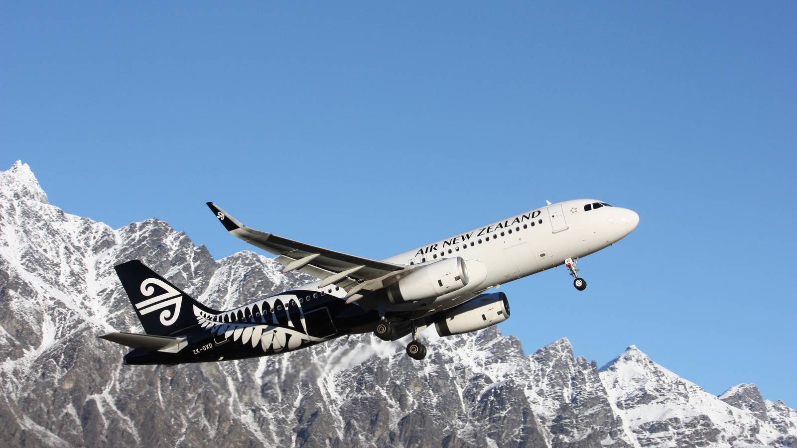 Air New Zealand Gives Free Points To Frequent Fliers