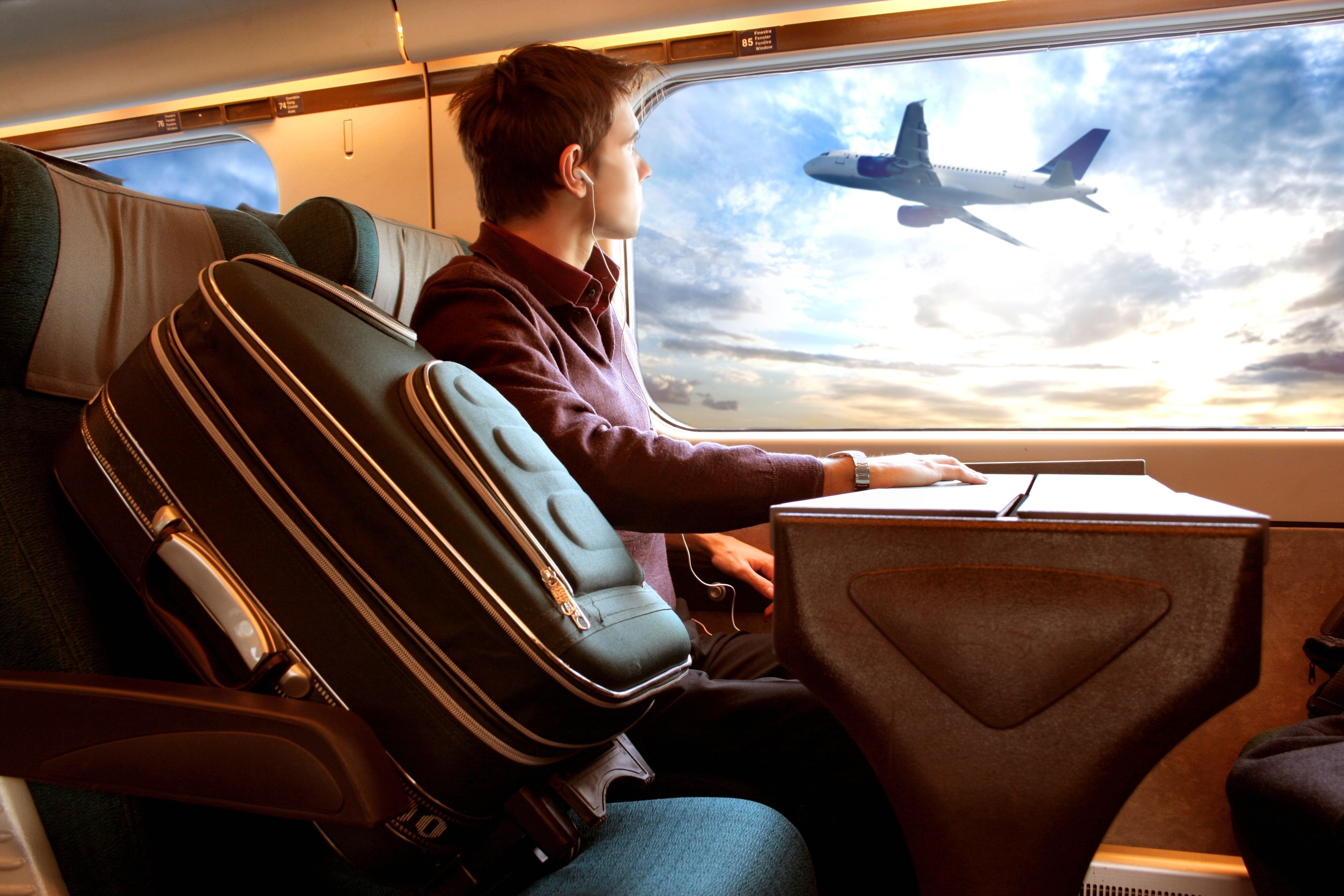 Antwerp University Staff Banned From Flights With Train Alternative