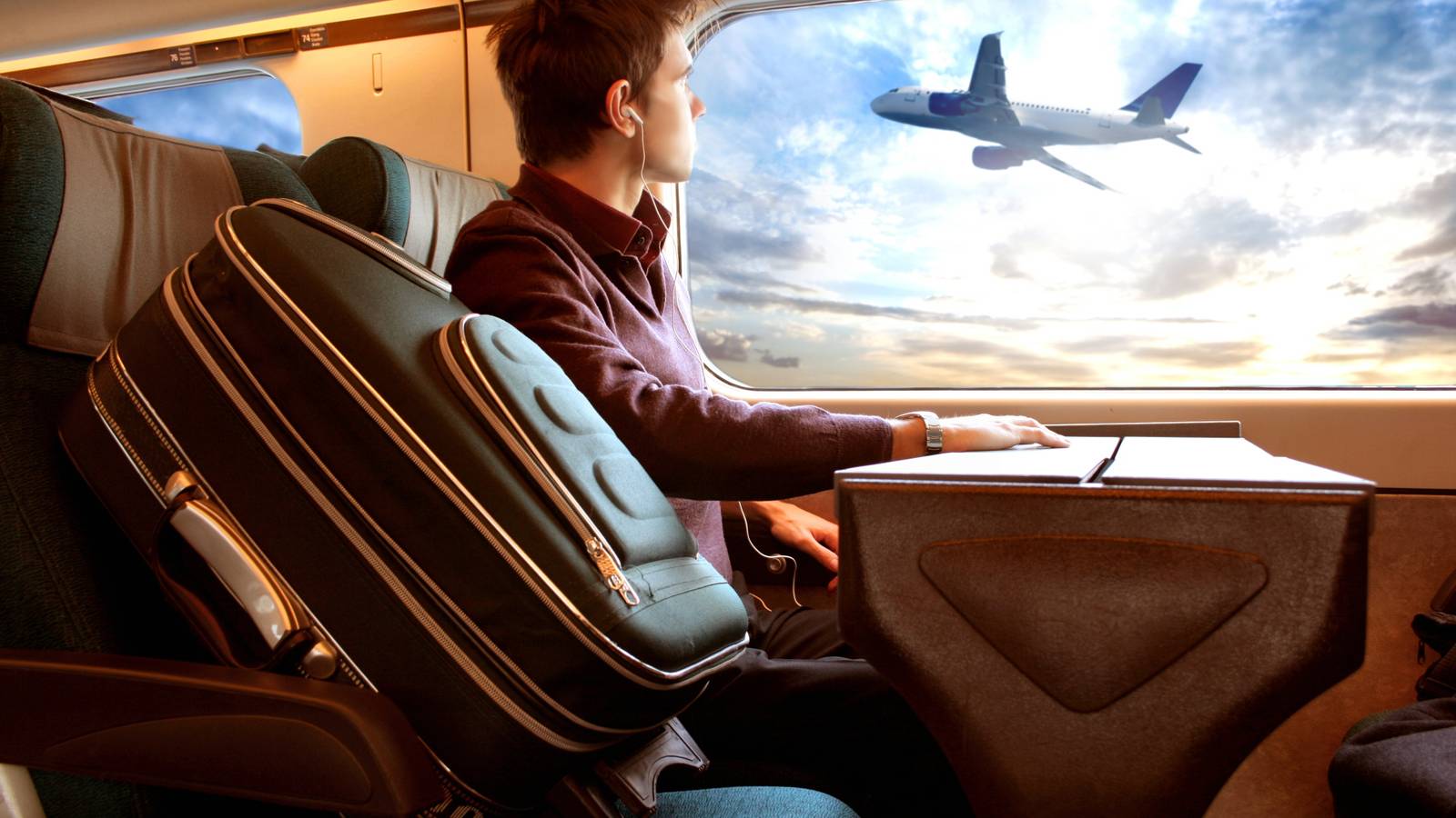 Antwerp University Staff Banned From Flights With Train Alternative