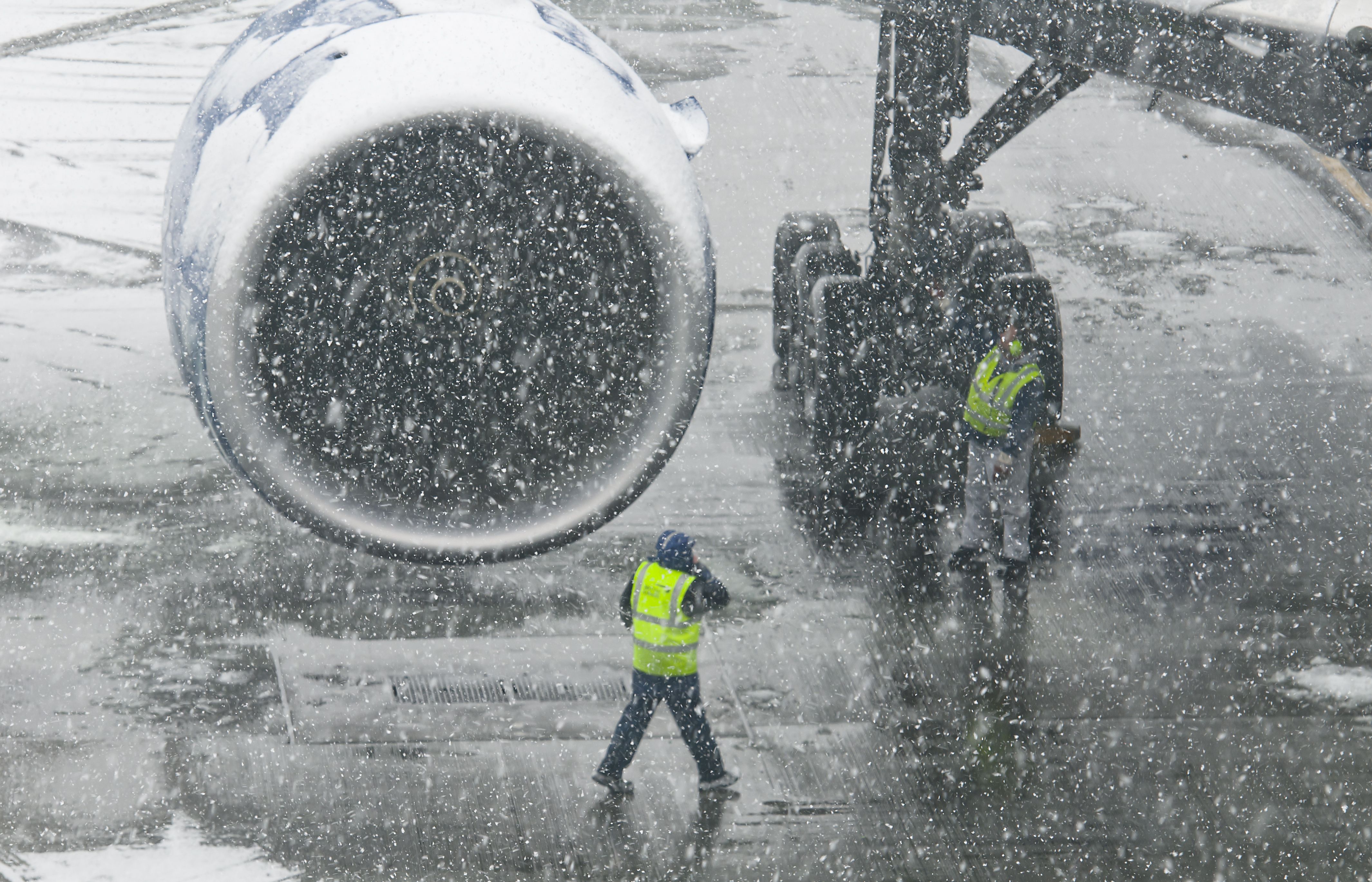 How Pittsburgh Airport Uses Sand To Help Aircraft Retain Traction In Icy Conditions