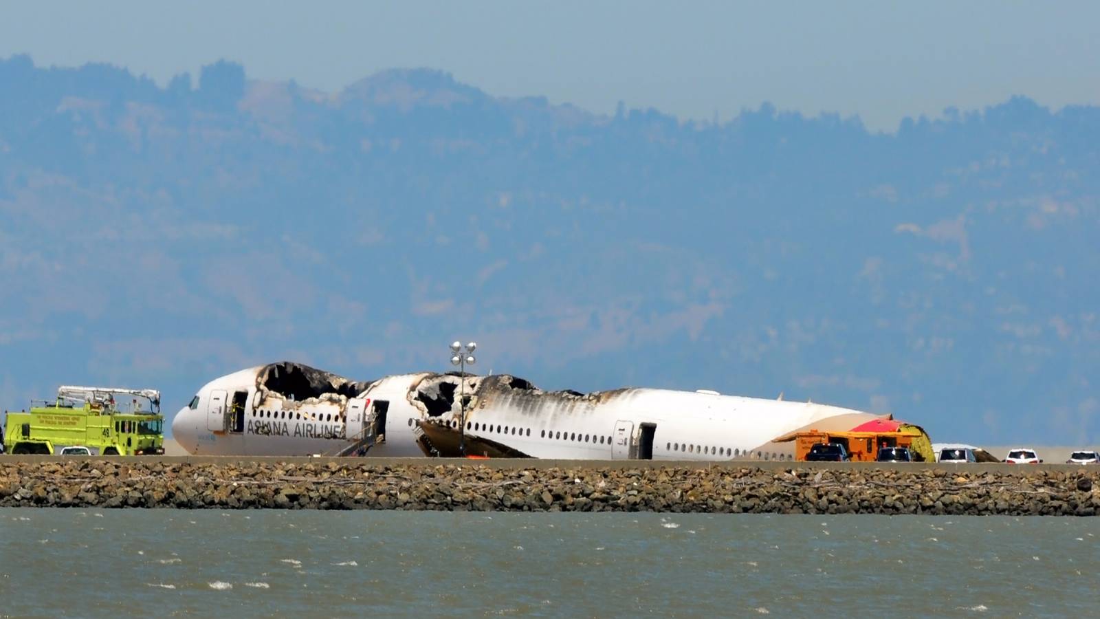 How Do You Become An Air Accident Investigator?