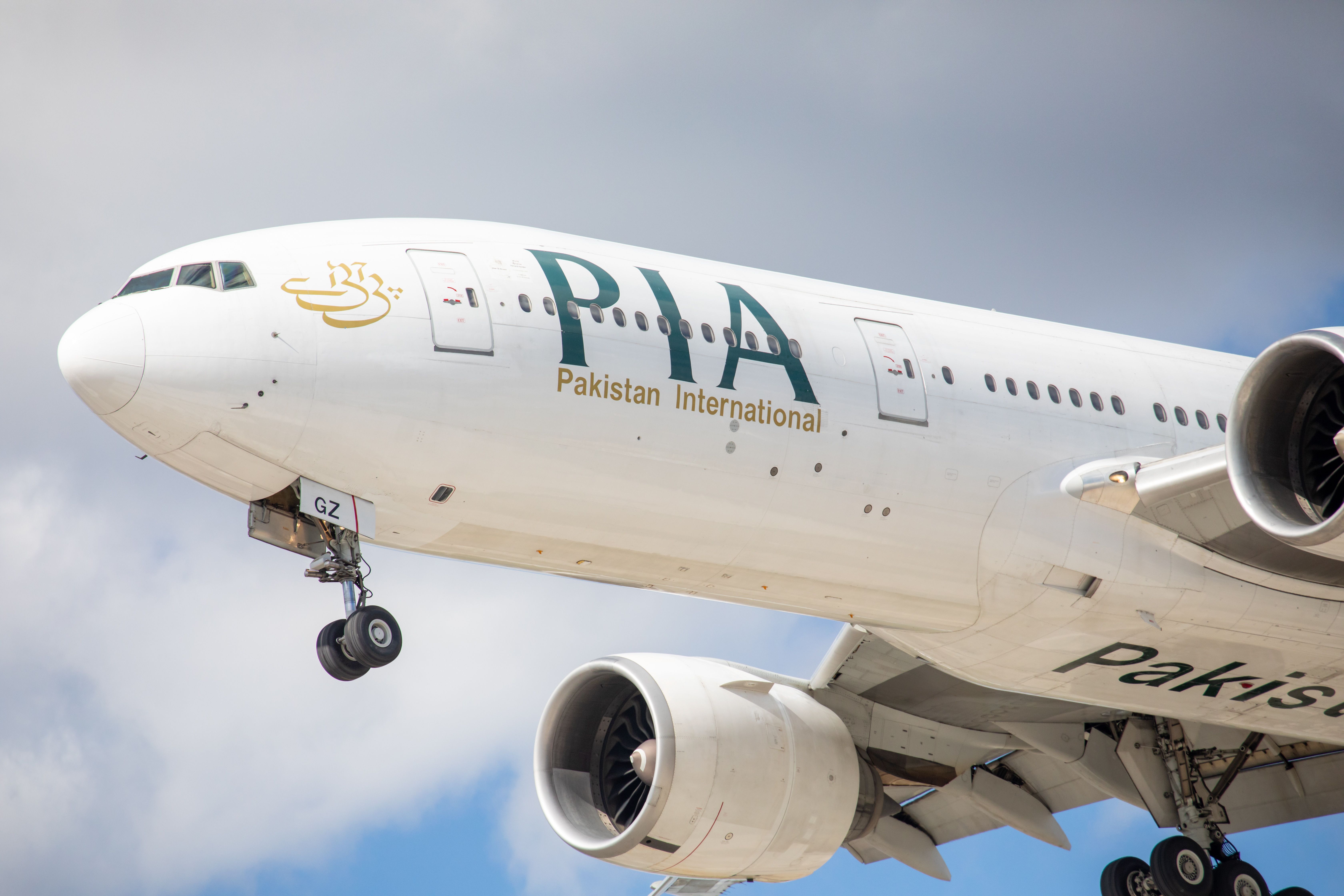 PIA Boeing 777 Mistakenly Enters Indian Airspace
