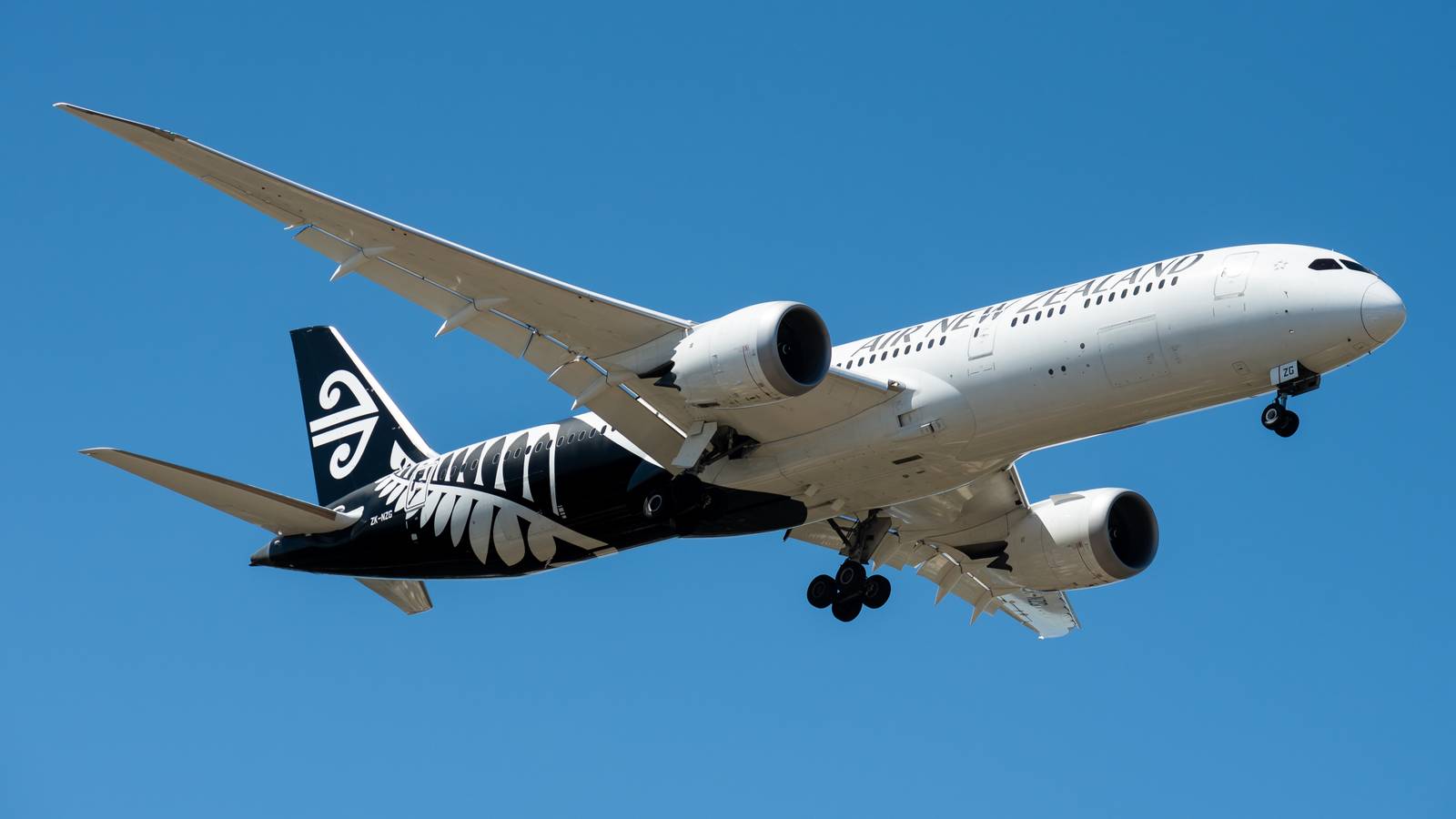 Air New Zealand Cancels Multiple Long-Haul Flights Into Auckland Tomorrow