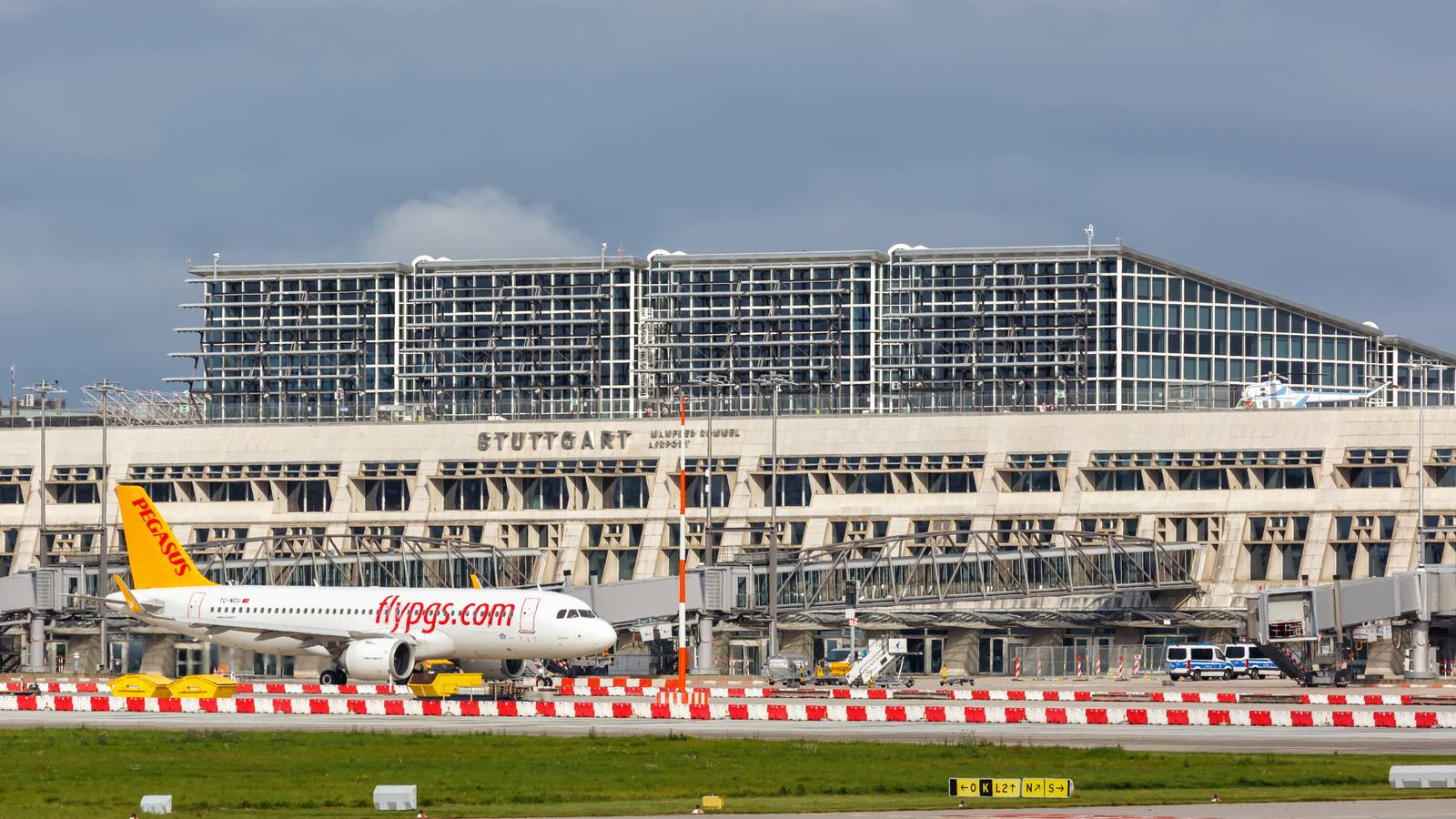 What Were Europe's Most Punctual Airports In 2022?