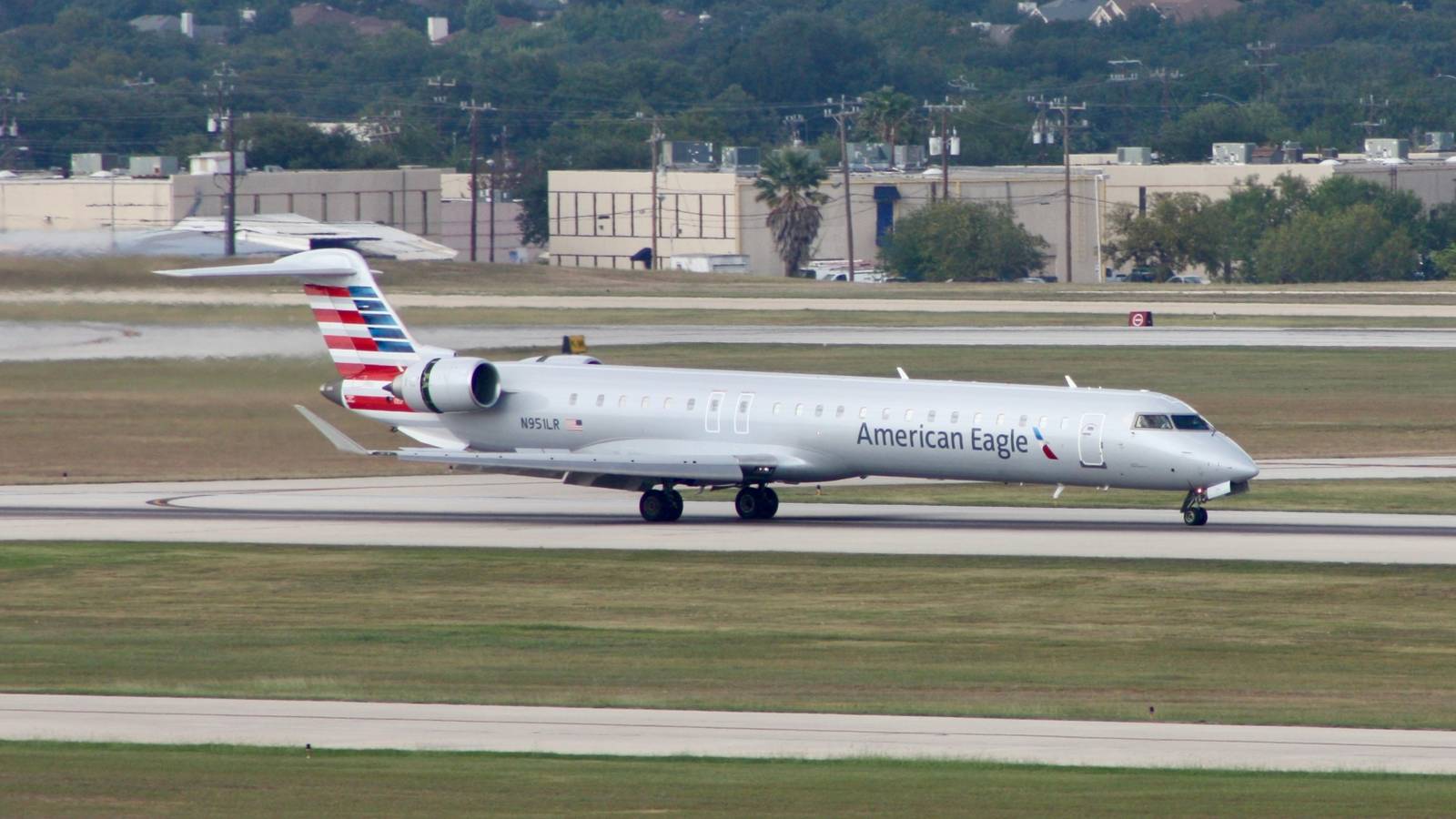 American Airlines To Back Out Of Long Beach Airport From February 28