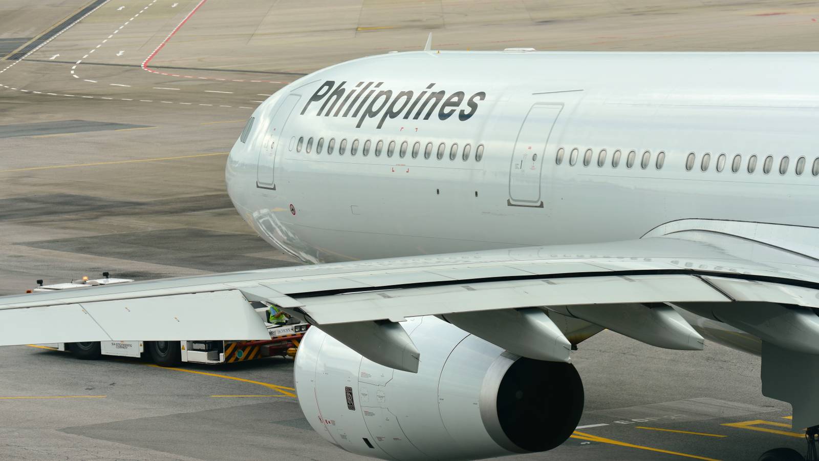 Philippine Airlines Crew In Trouble For Smuggling 40KG Of... Onions?
