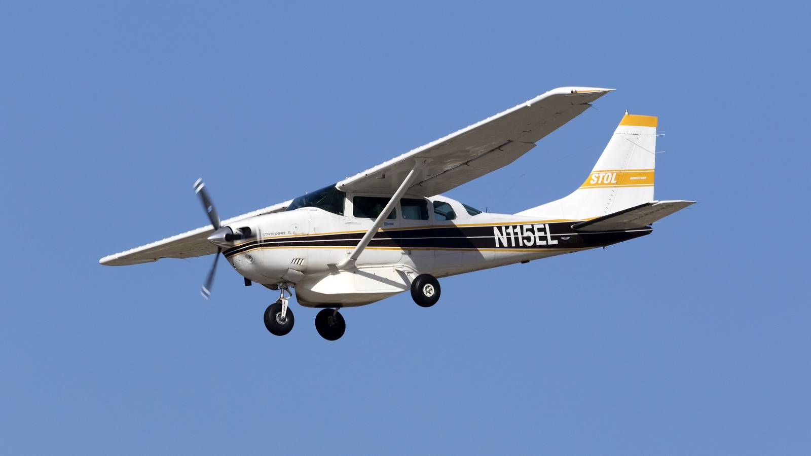 Stolen Cessna T206H Crashes 5km From Airfield In Argentina