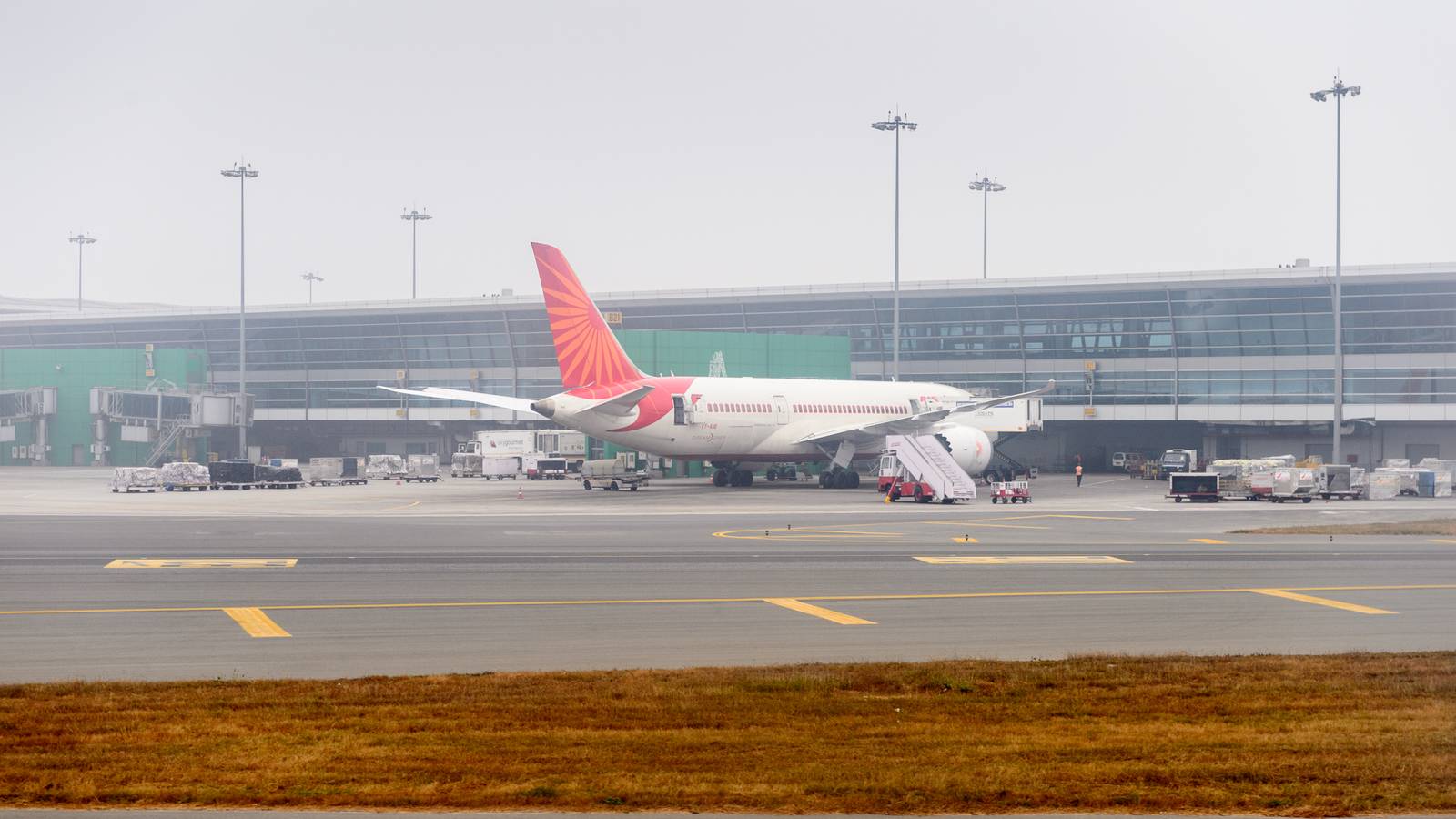 Delhi Airport Braces For Fog-Related Disruptions